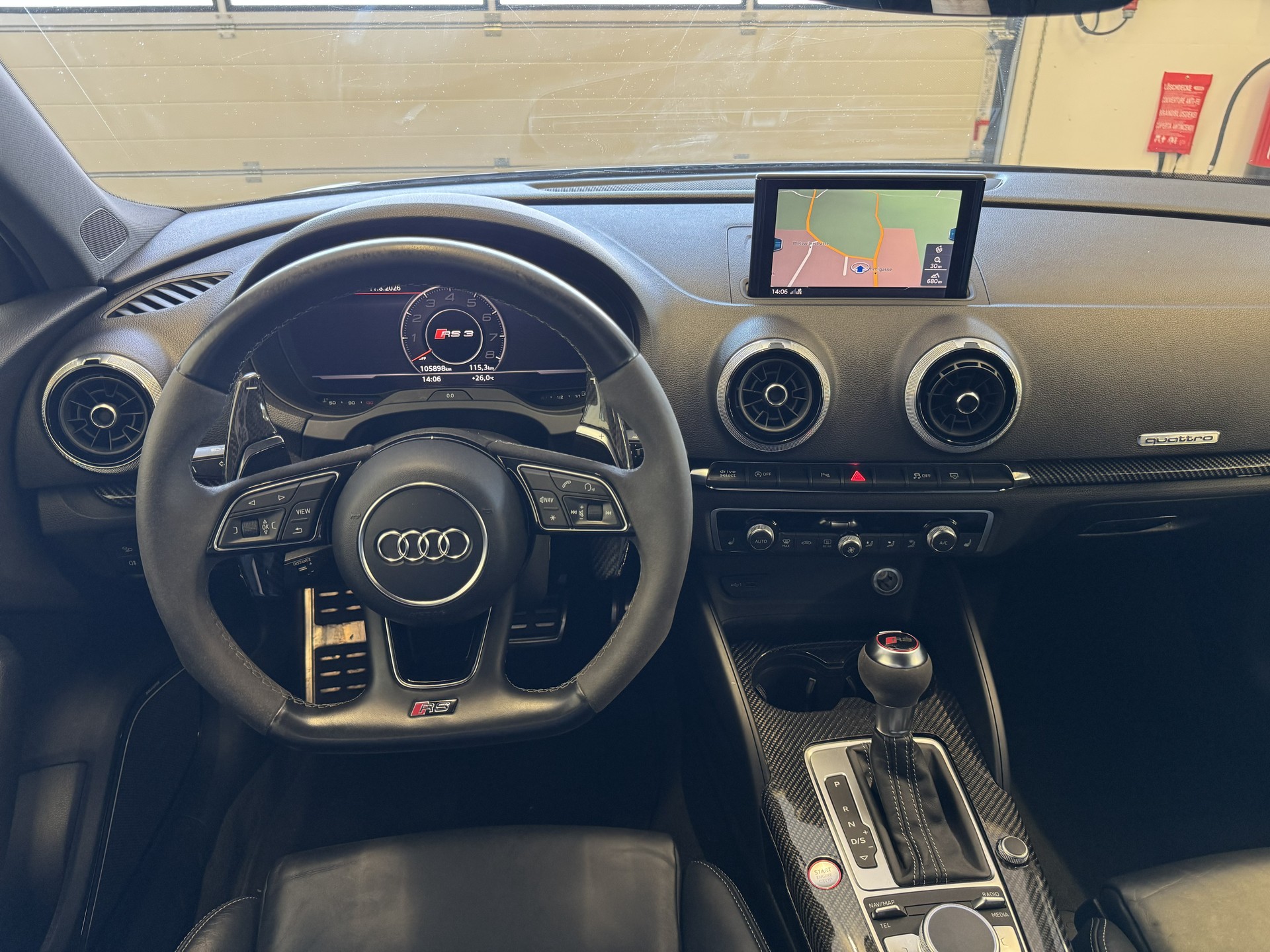 AUDI RS3 Limousine 2.5 TSI quattro S-tronic "Akrapovic ohne OPF"-image-11