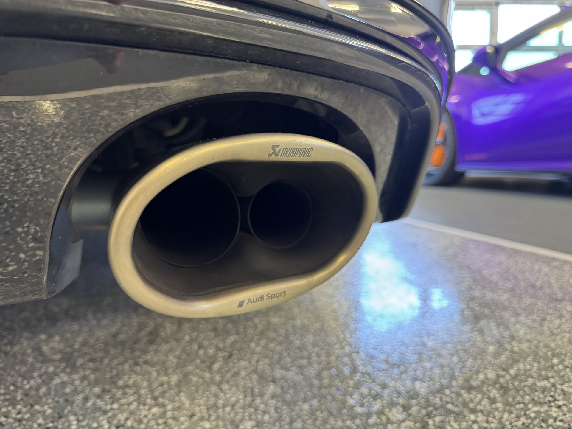 AUDI RS3 Limousine 2.5 TSI quattro S-tronic "Akrapovic ohne OPF"-image-6