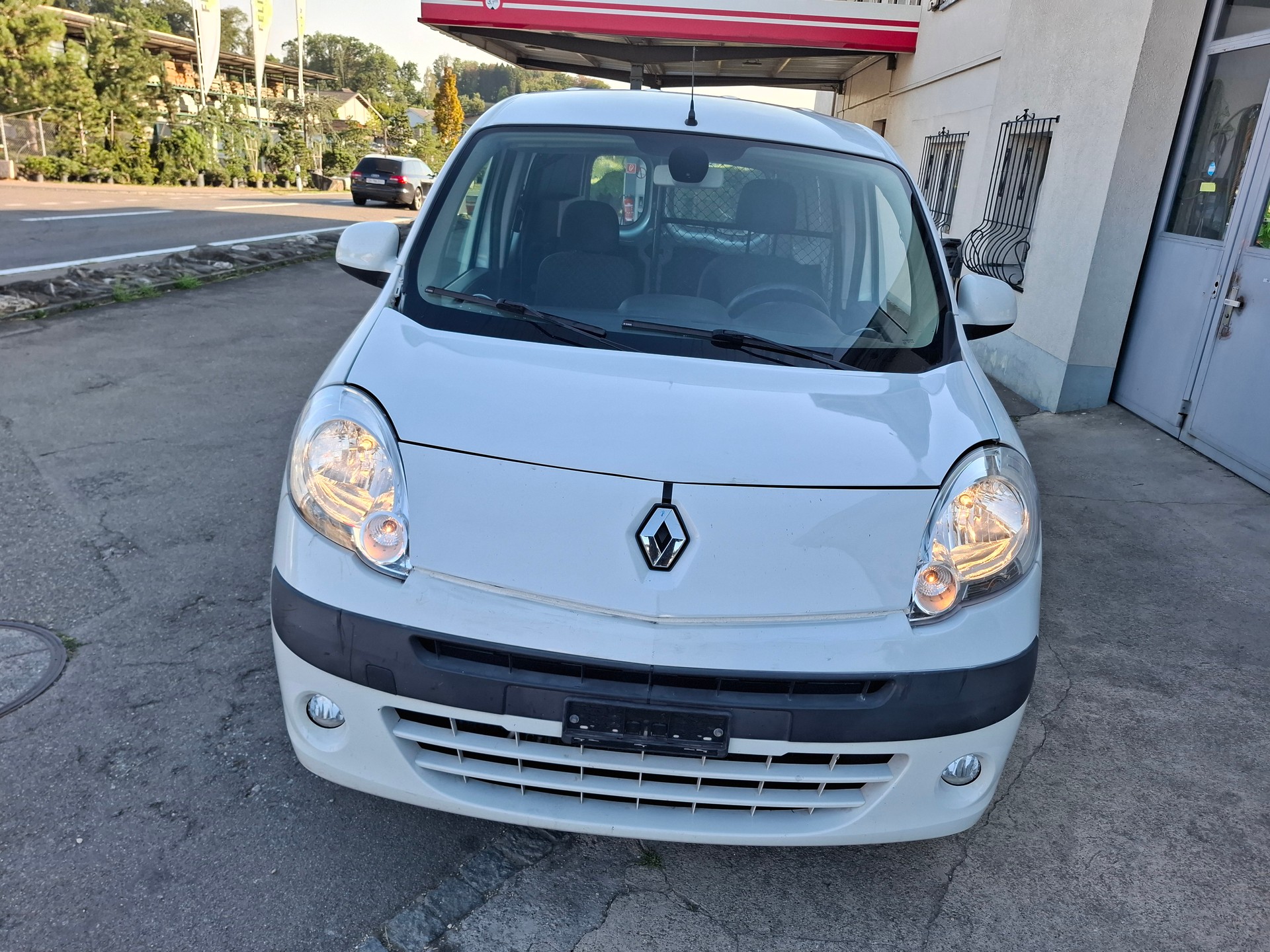 RENAULT Kangoo Maxi dCi 90 2 Plätze / 2 places-image-2