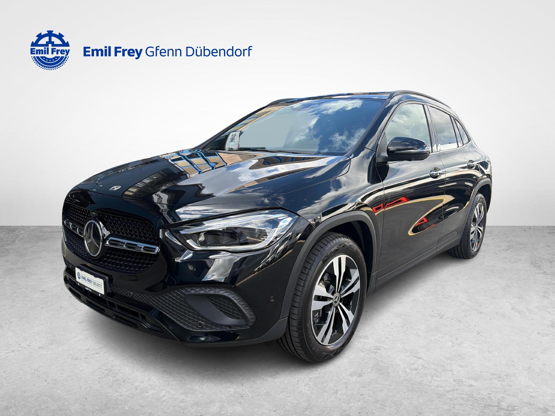 MERCEDES-BENZ GLA 250 Progressive 4matic-image-0