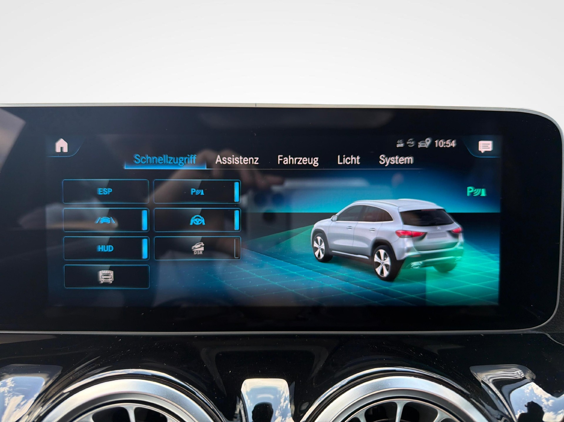 MERCEDES-BENZ GLA 250 Progressive 4matic-image-14