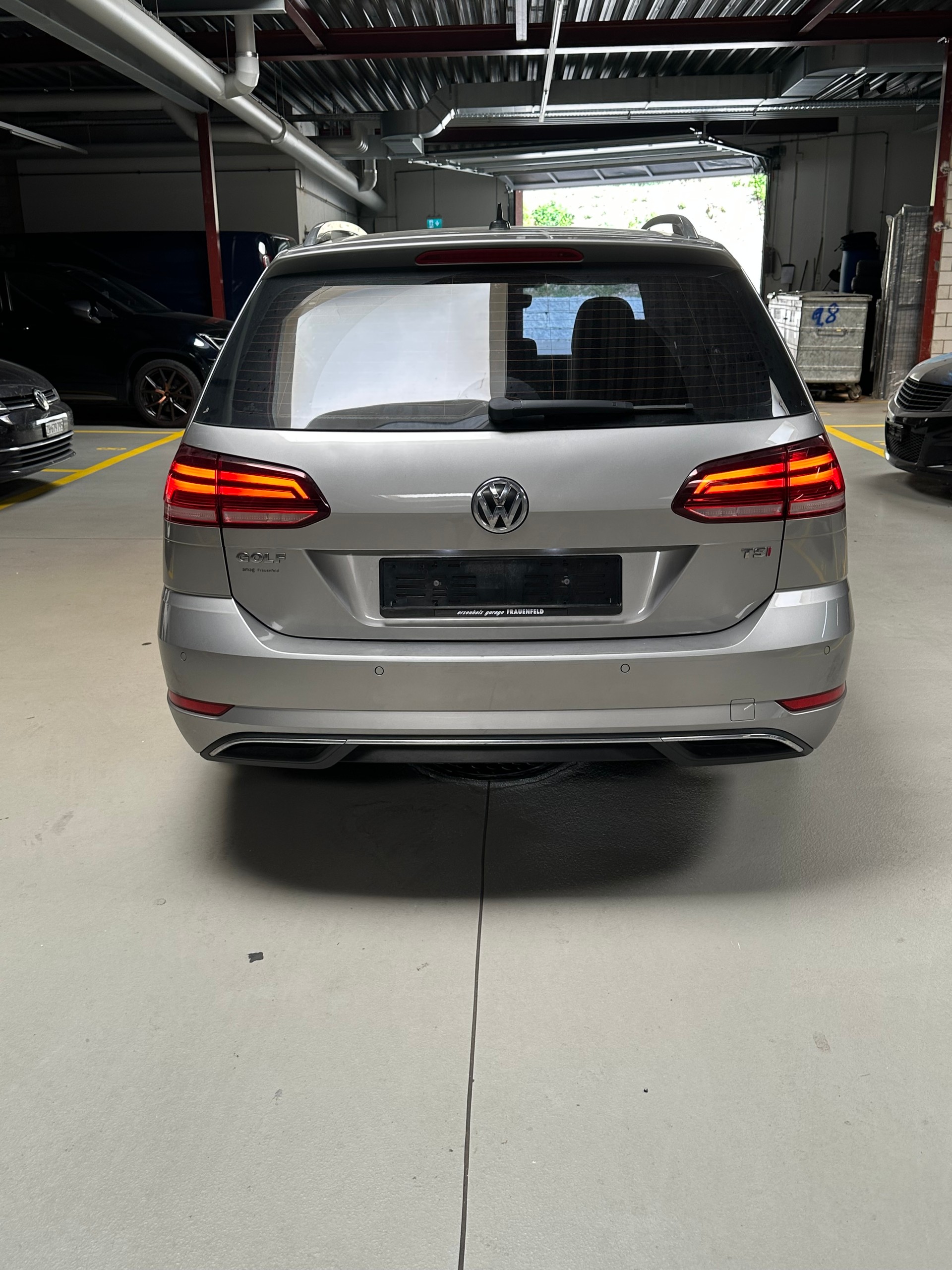 VW Golf Variant 1.4 TSI Comfortline-image-5