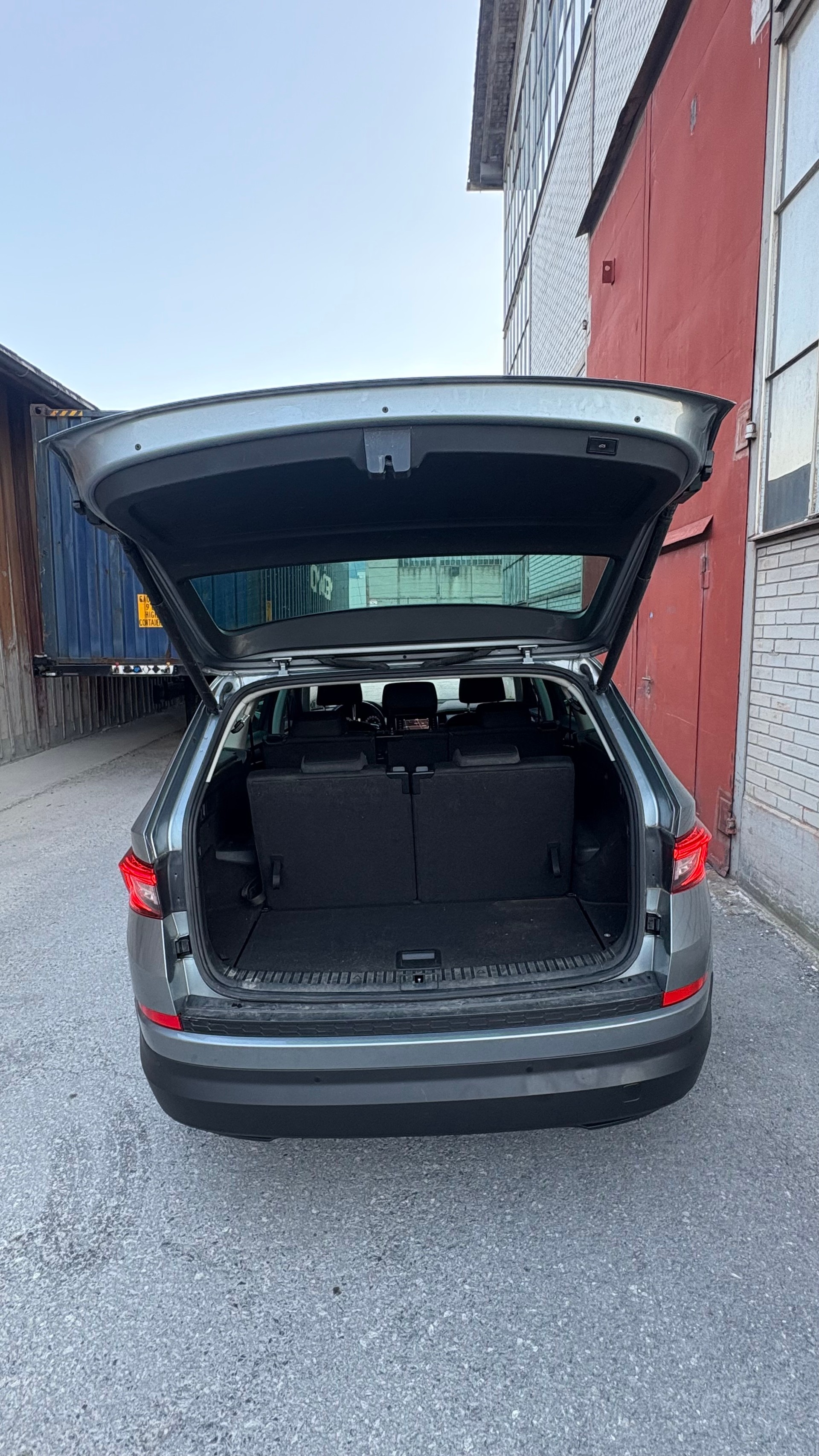 SKODA Kodiaq 2.0 TDI CR Ambition 4x4 DSG-image-6