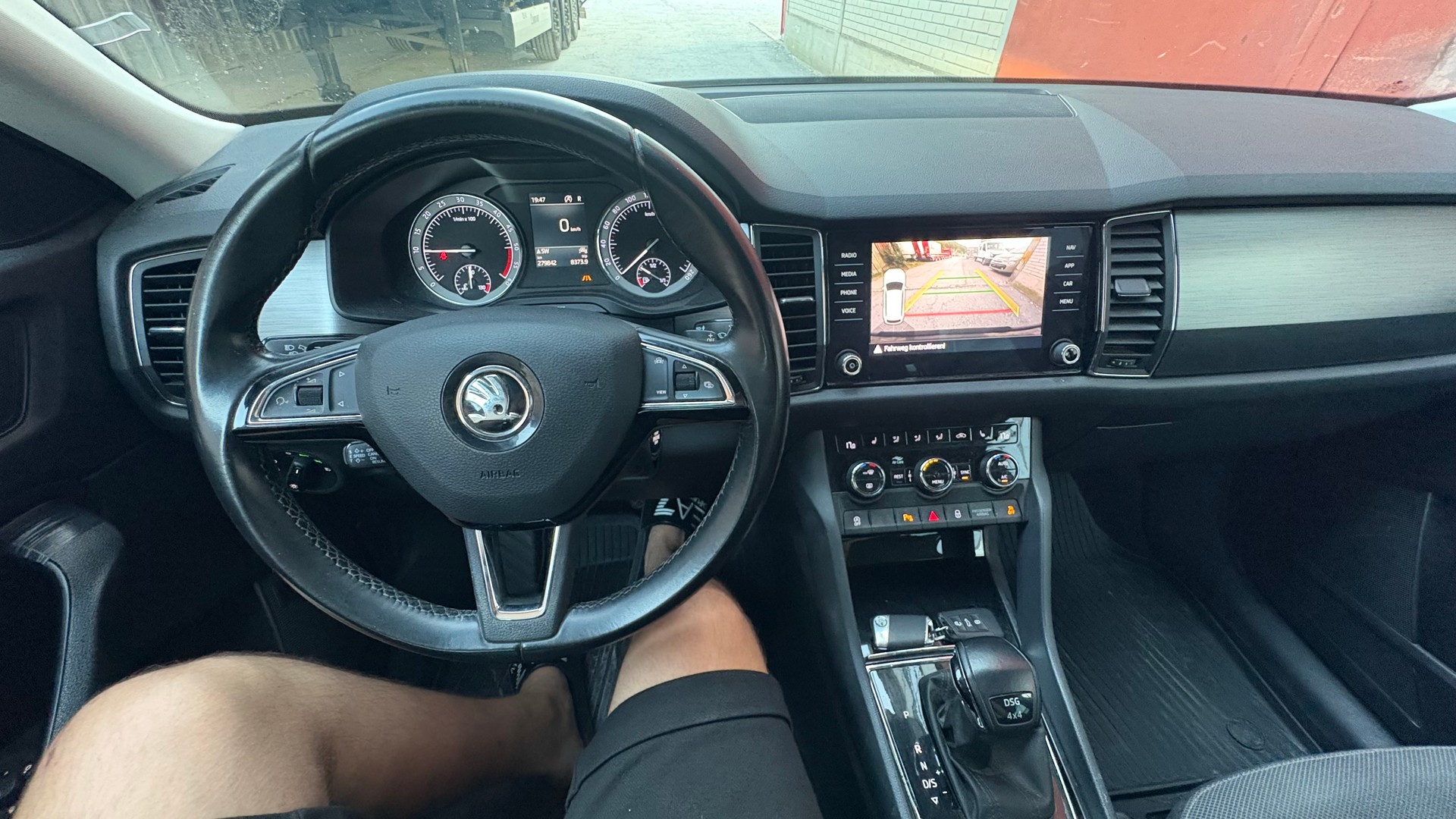 SKODA Kodiaq 2.0 TDI CR Ambition 4x4 DSG-image-7
