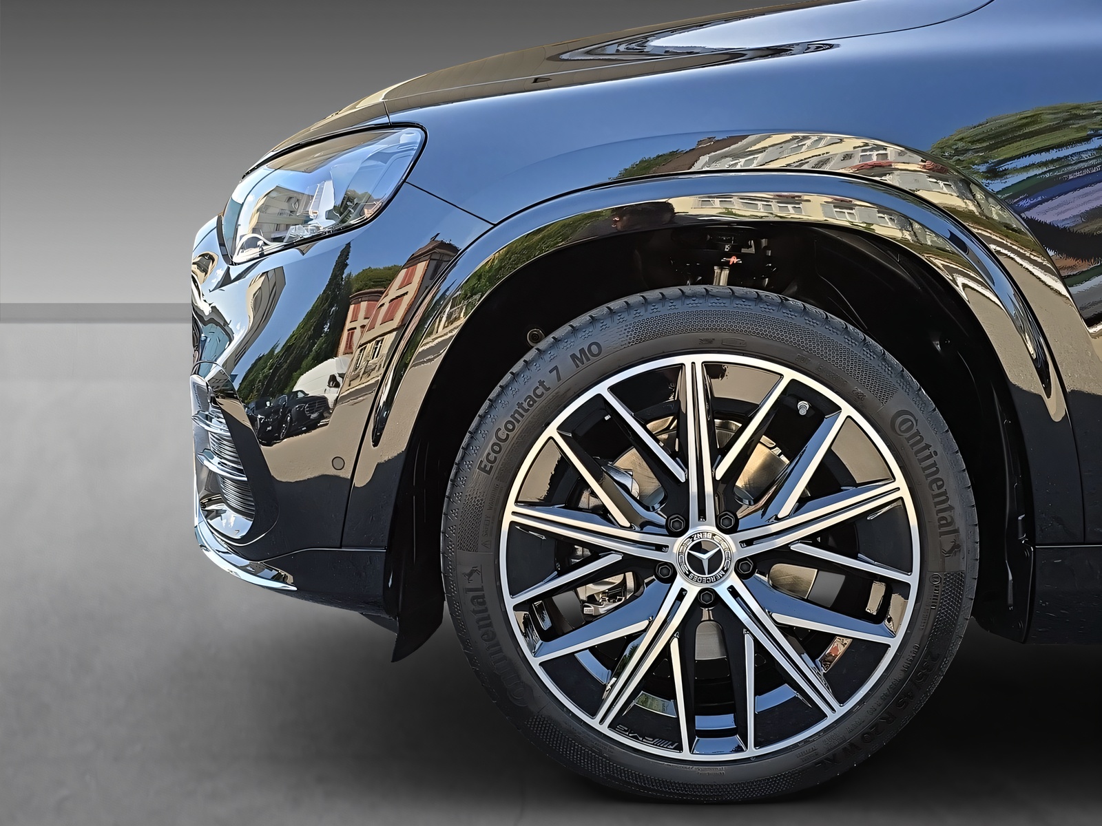 MERCEDES-BENZ GLB 220 4Matic-image-6