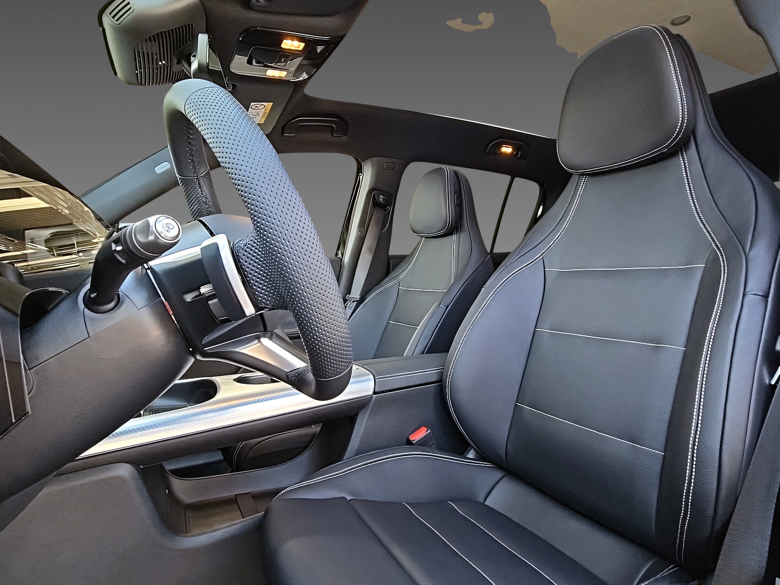 MERCEDES-BENZ GLB 220 4Matic-image-8