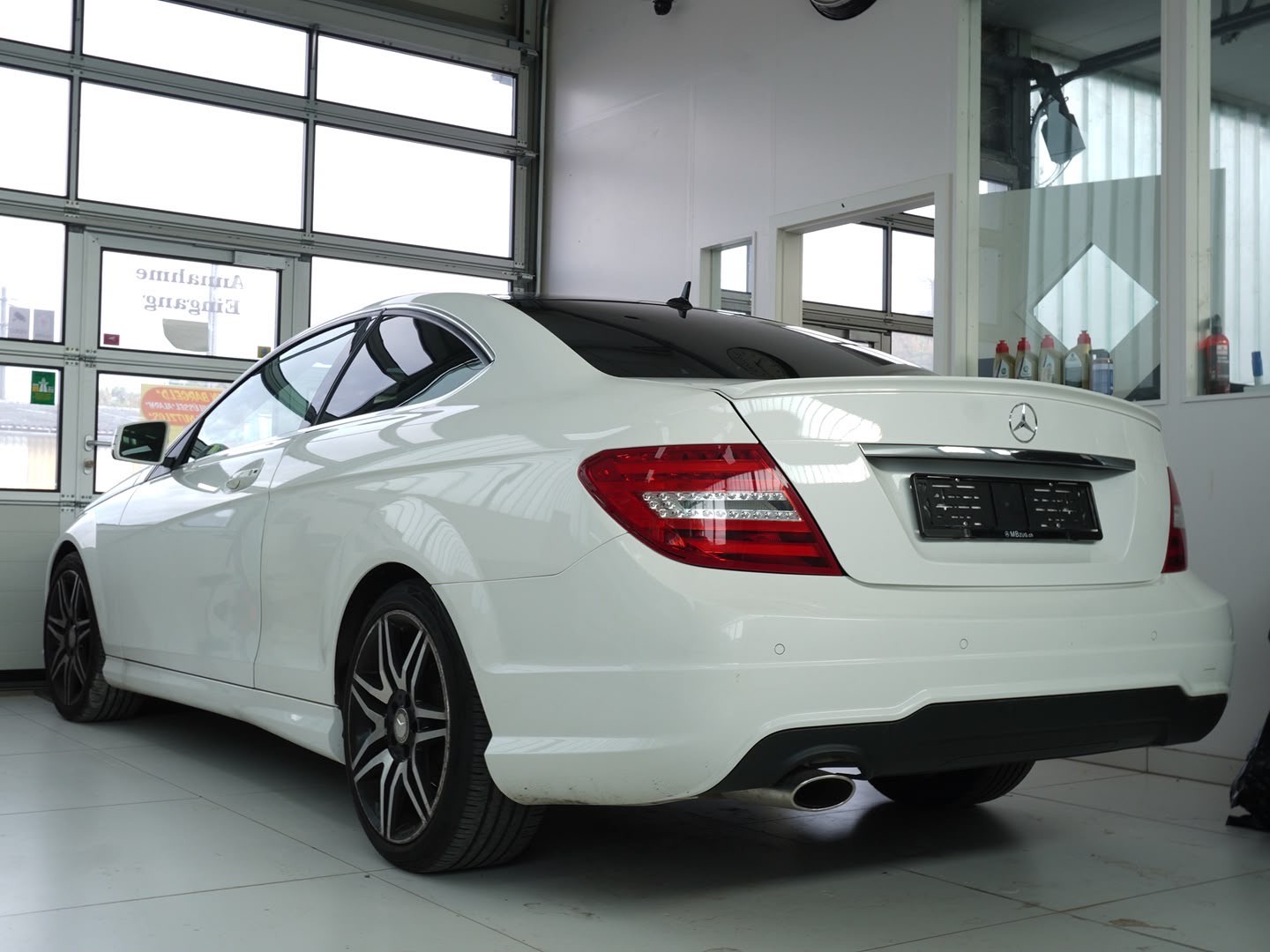 MERCEDES-BENZ C 180 Coupé 7G-Tronic AMG Line-showroom-element-1