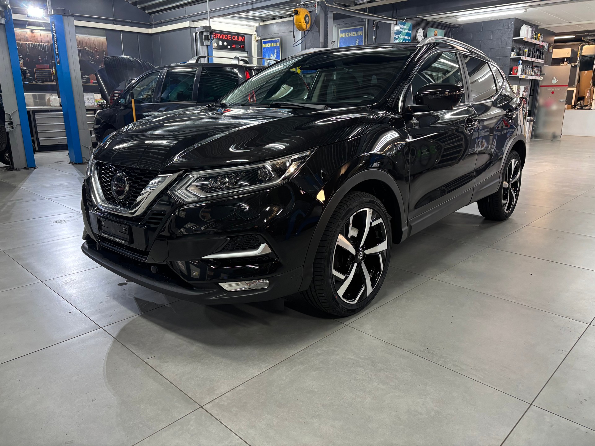 NISSAN Qashqai 1.3 DIG-T acenta-image-0