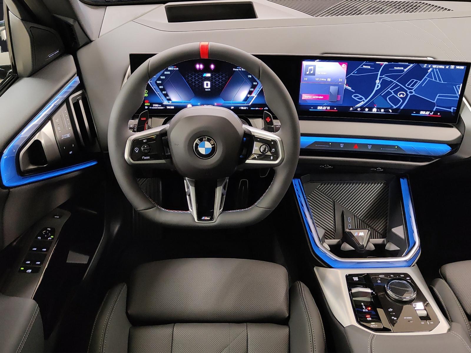 BMW X3 M50i-image-18