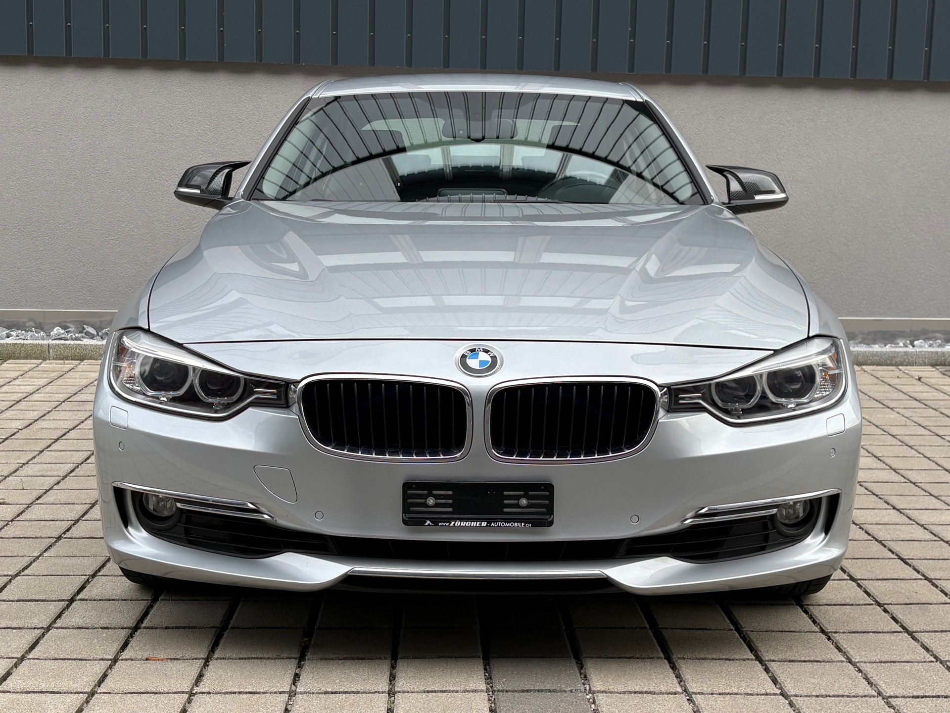 BMW 328i Luxury Line Steptronic Frisch ab MFK 8.2026-image-1