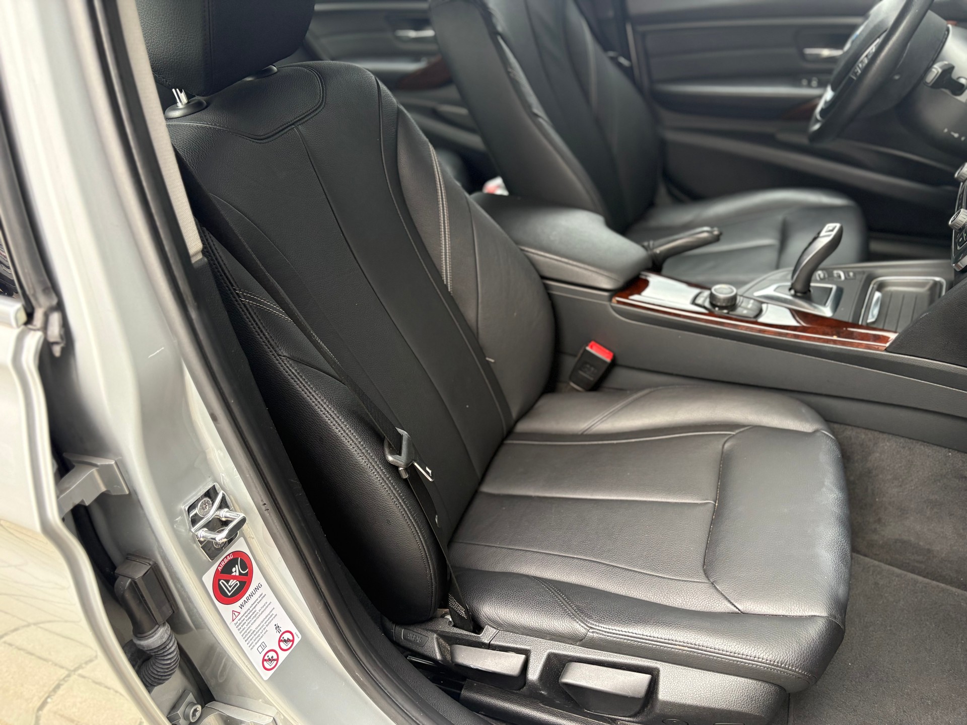 BMW 328i Luxury Line Steptronic Frisch ab MFK 8.2026-image-11