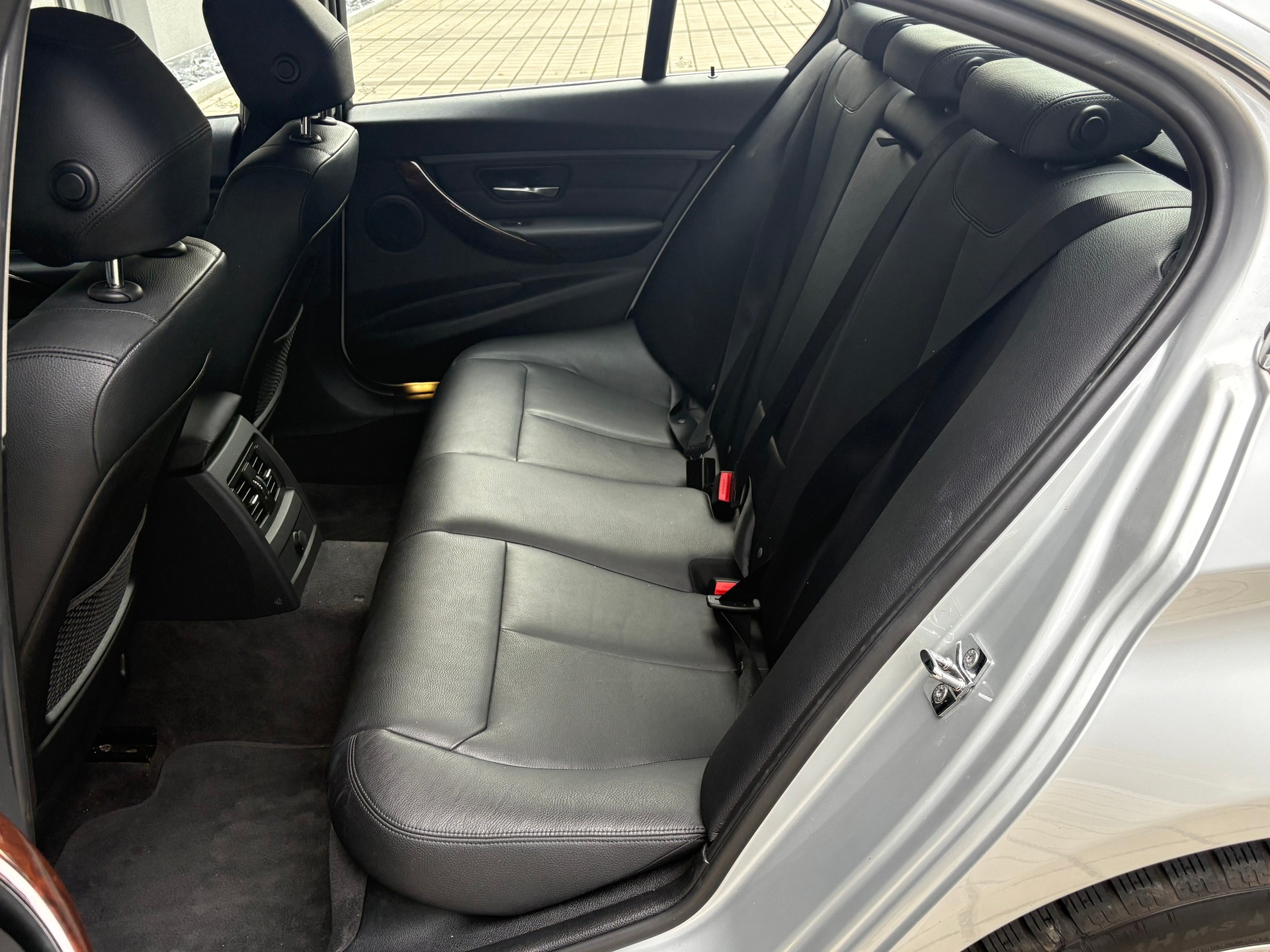 BMW 328i Luxury Line Steptronic Frisch ab MFK 8.2026-image-13