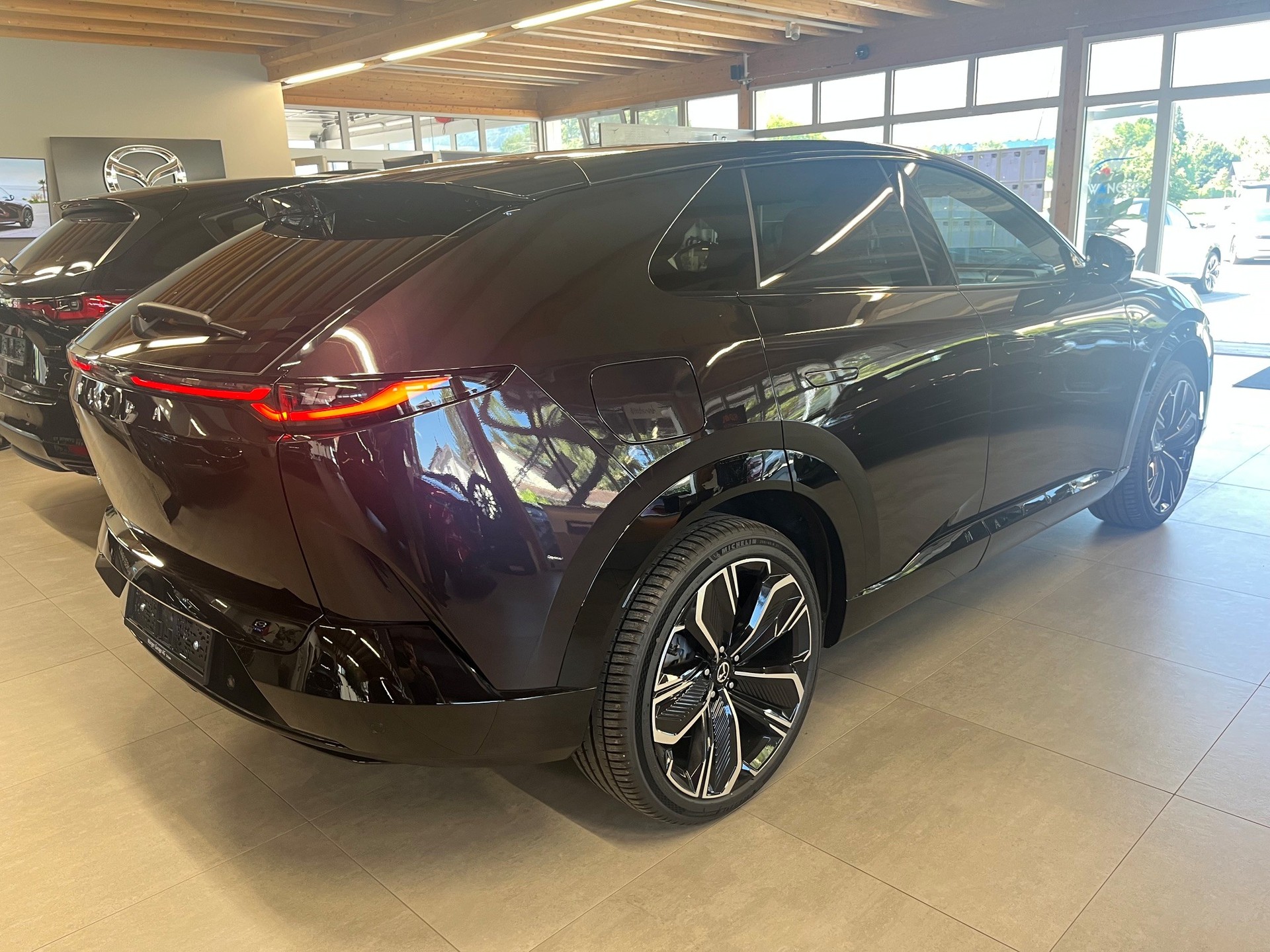 MAZDA Takumi BK 21"-image-4