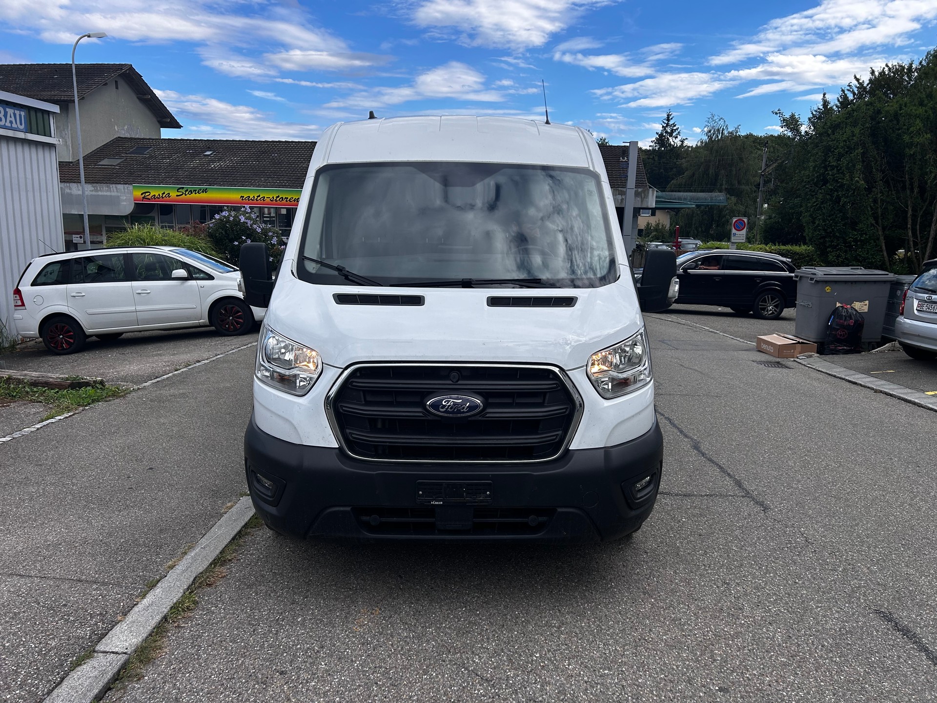 FORD Transit Van 350 L2 Limited 2.0 TDCi 130 HEV1 FWD-image-0