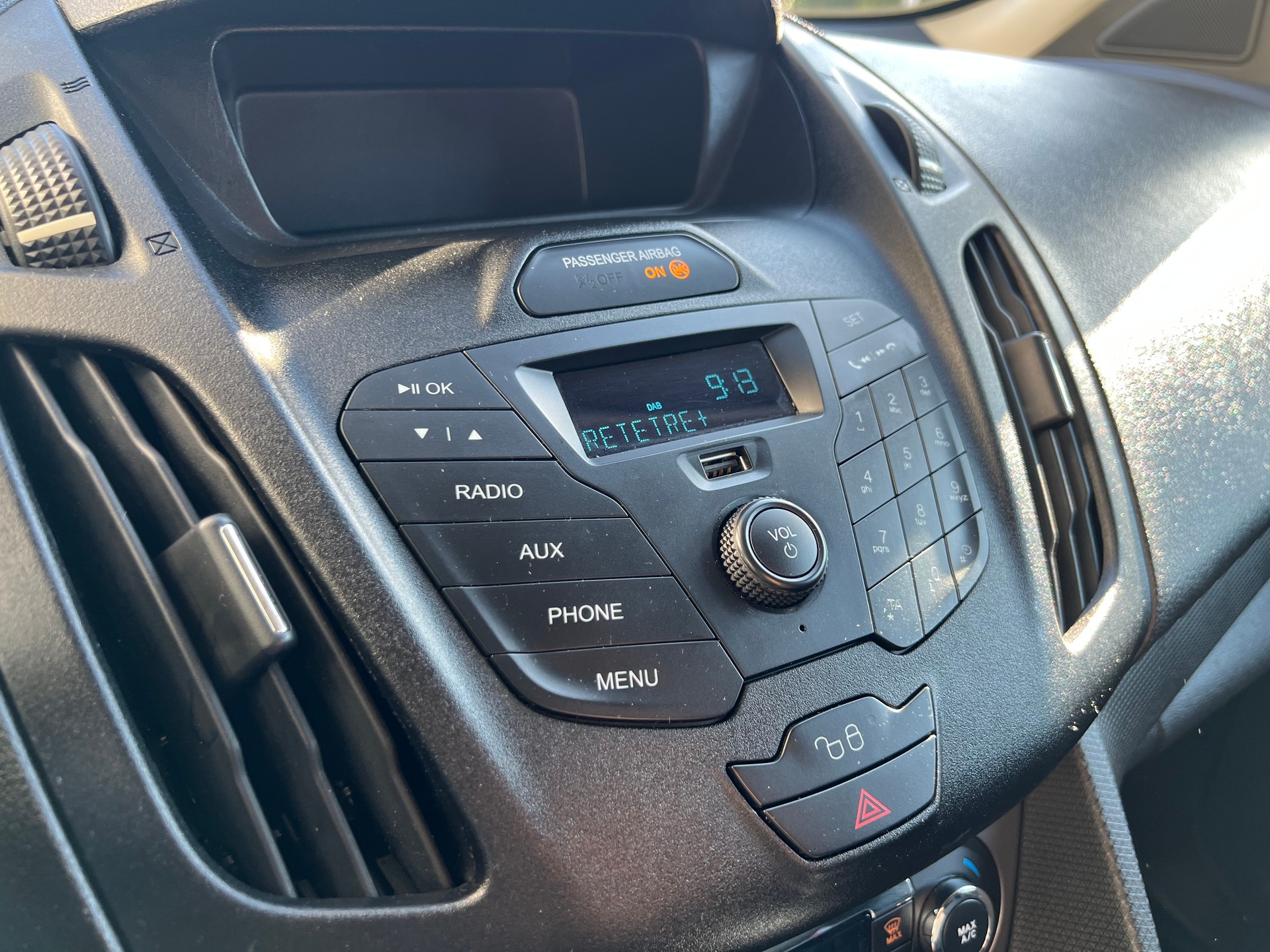 FORD Transit Connect Van T230 1.5 TDCi Ambiente A * BOTT Innenausbau * Doppelschiebetüren *-image-15