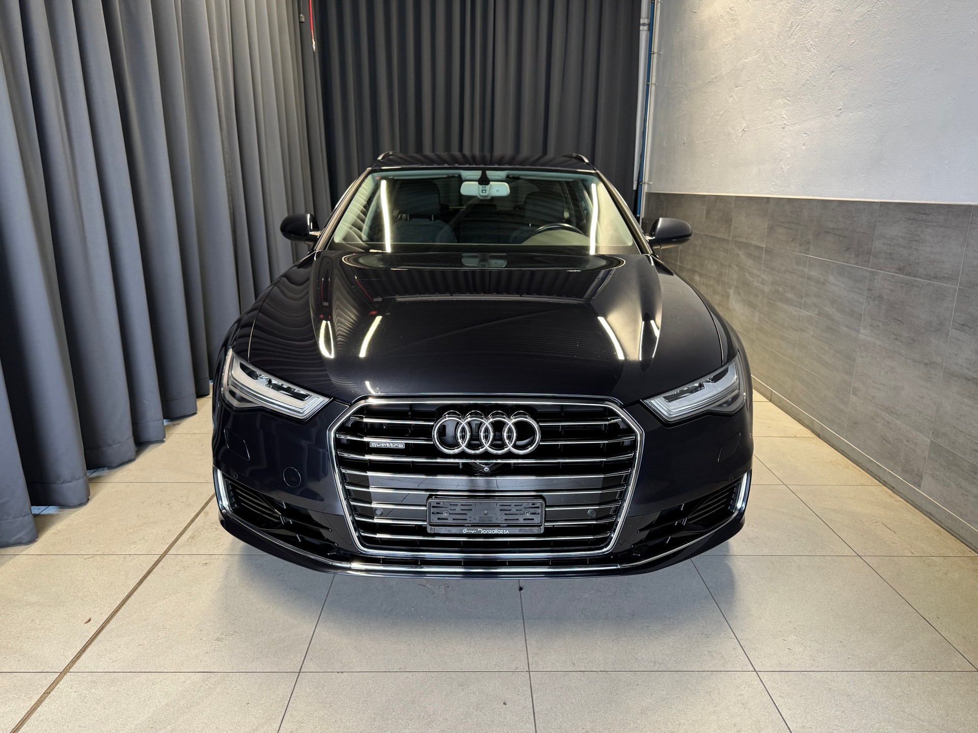 AUDI A6 Avant 3.0 TDI V6 Attraction quattro S-tronic(59)(M)-image-1