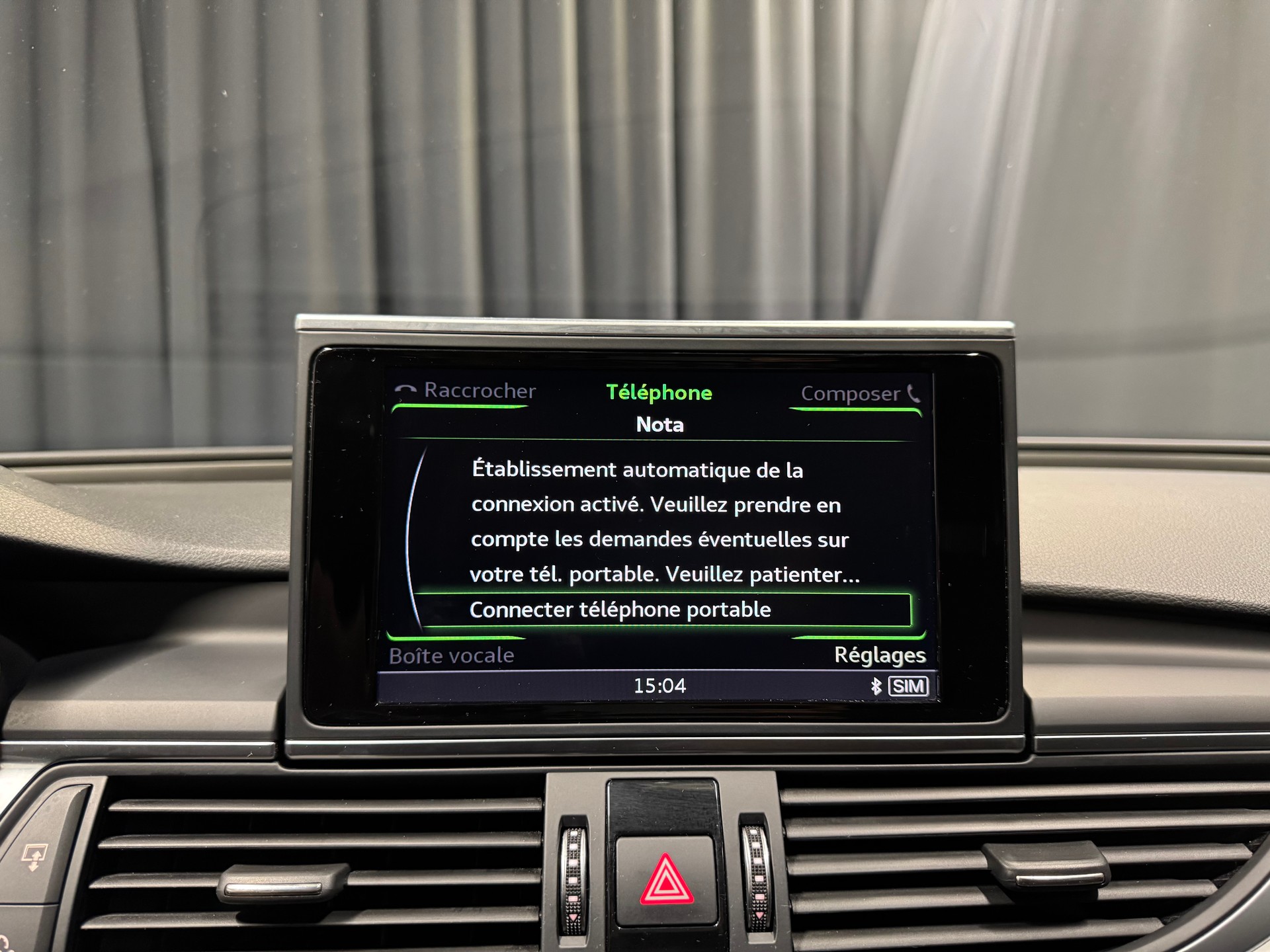 AUDI A6 Avant 3.0 TDI V6 Attraction quattro S-tronic(59)(M)-image-14