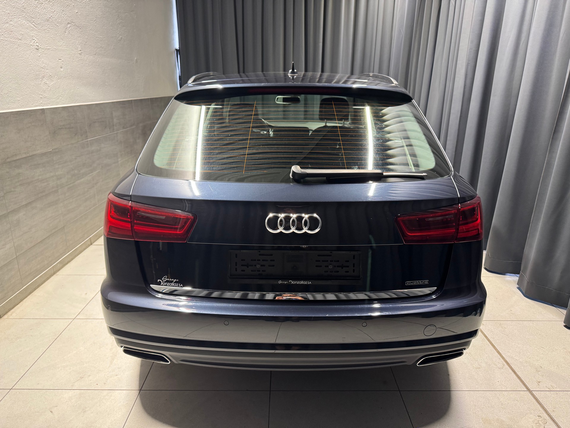 AUDI A6 Avant 3.0 TDI V6 Attraction quattro S-tronic(59)(M)-image-4