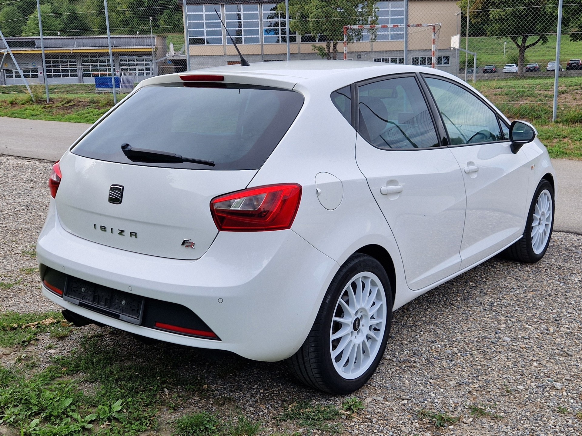 SEAT 1.2 TSI FR DSG-image-4