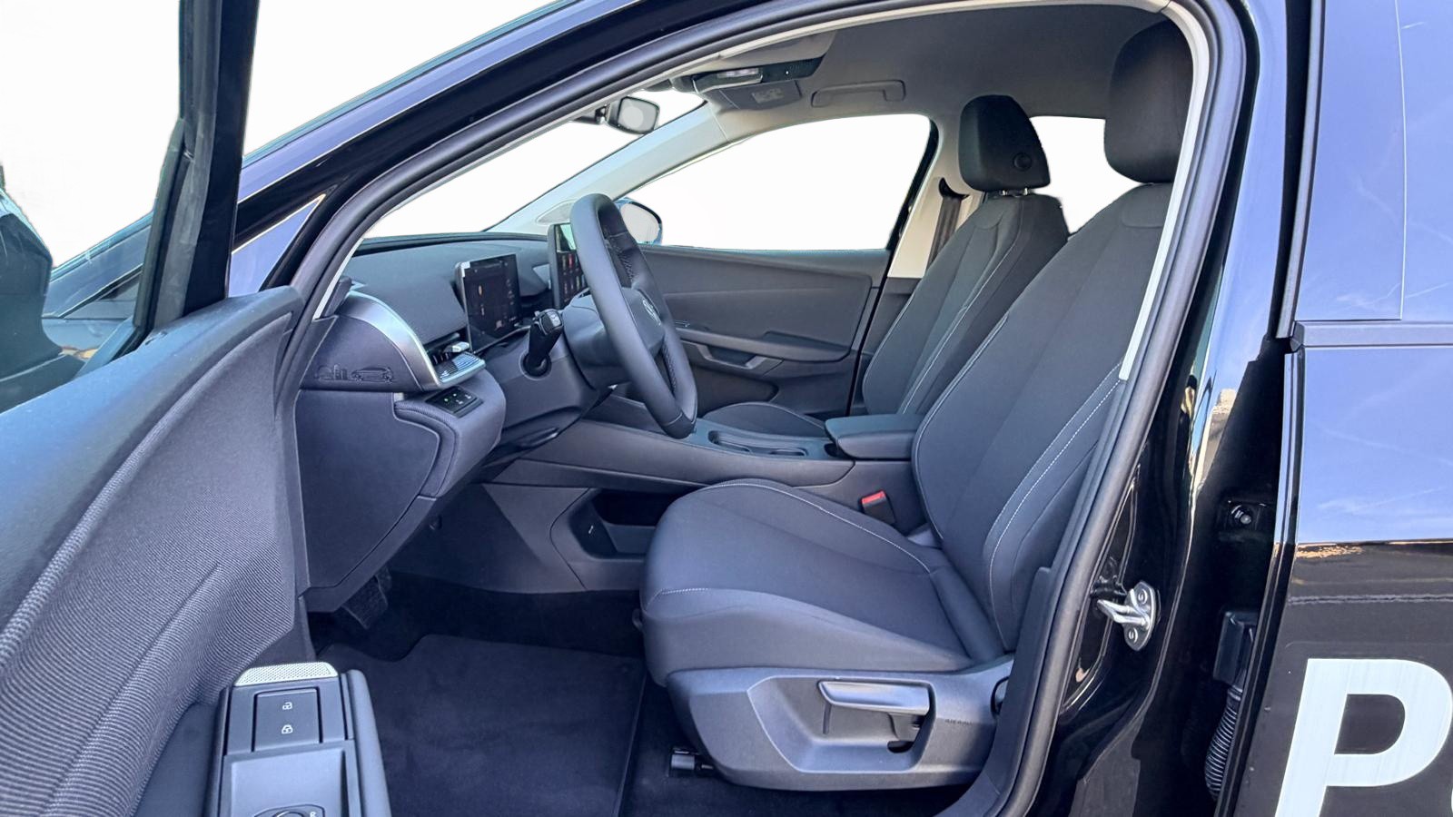 VW ID.Polo Life Edition One 52kWh/210PS-image-3