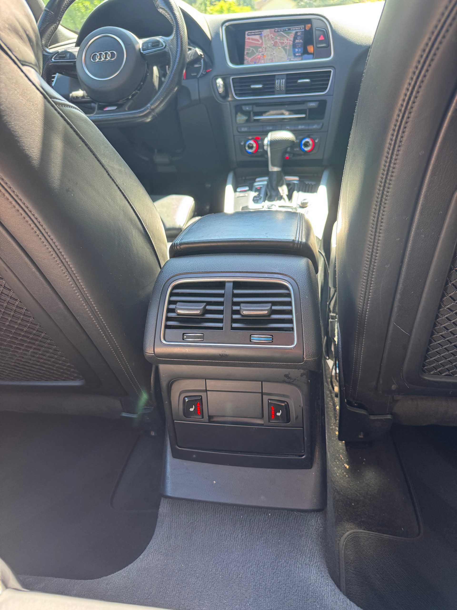 AUDI Q5 2.0 TDI quattro S-LINE S-tronic-image-13