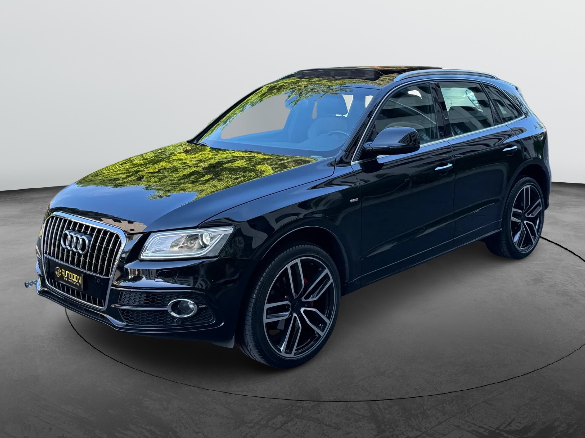 AUDI Q5 2.0 TDI quattro S-LINE S-tronic-image-1