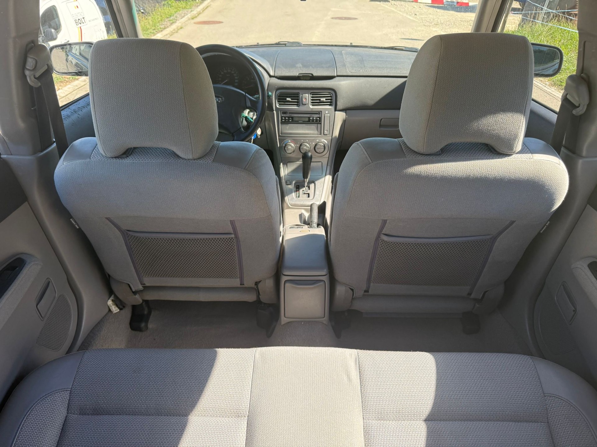 SUBARU Forester 2.0X Comfort Automatic-image-12