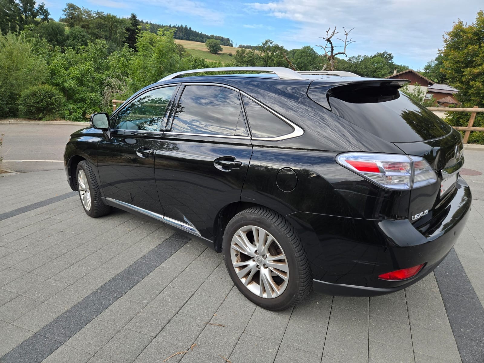 LEXUS 450h Limited-image-4