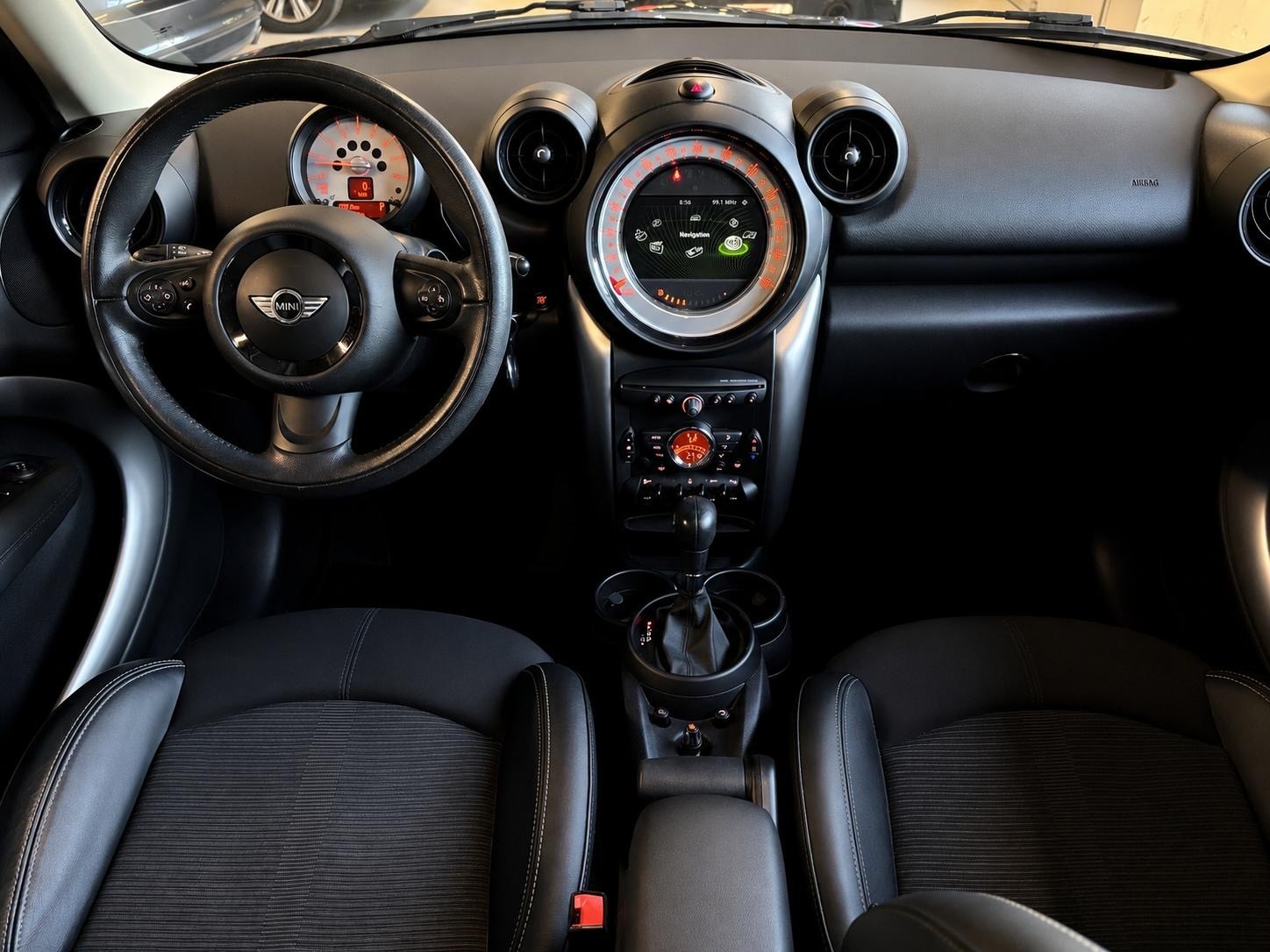 MINI Countryman Cooper ALL4 Steptronic-image-13