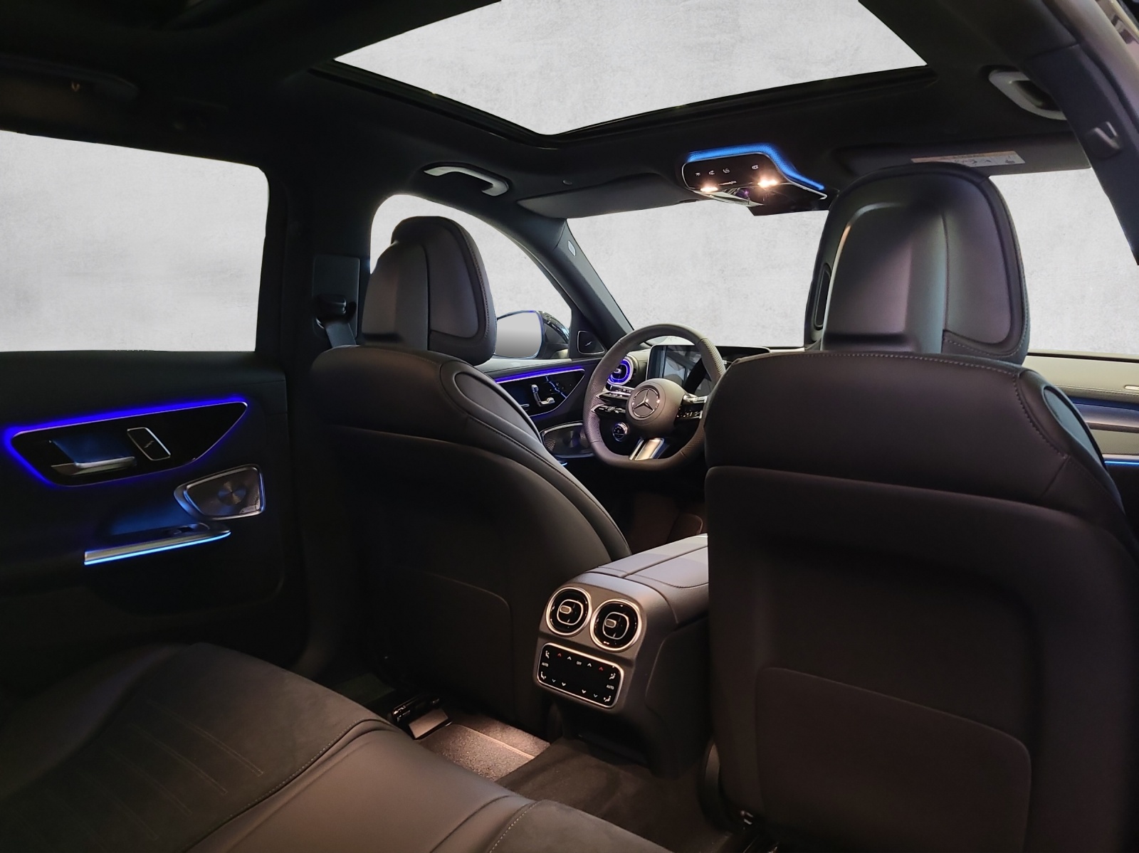 MERCEDES-BENZ C 200 AMG Line 4matic T-image-6