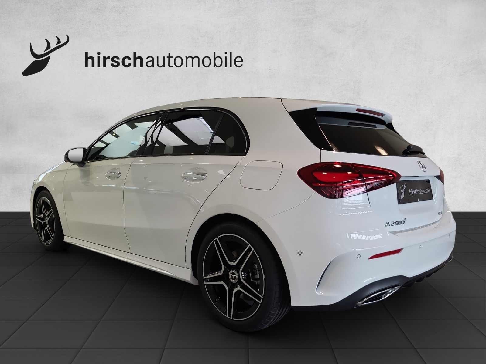 MERCEDES-BENZ A 250 AMG Line 4M W177-image-7