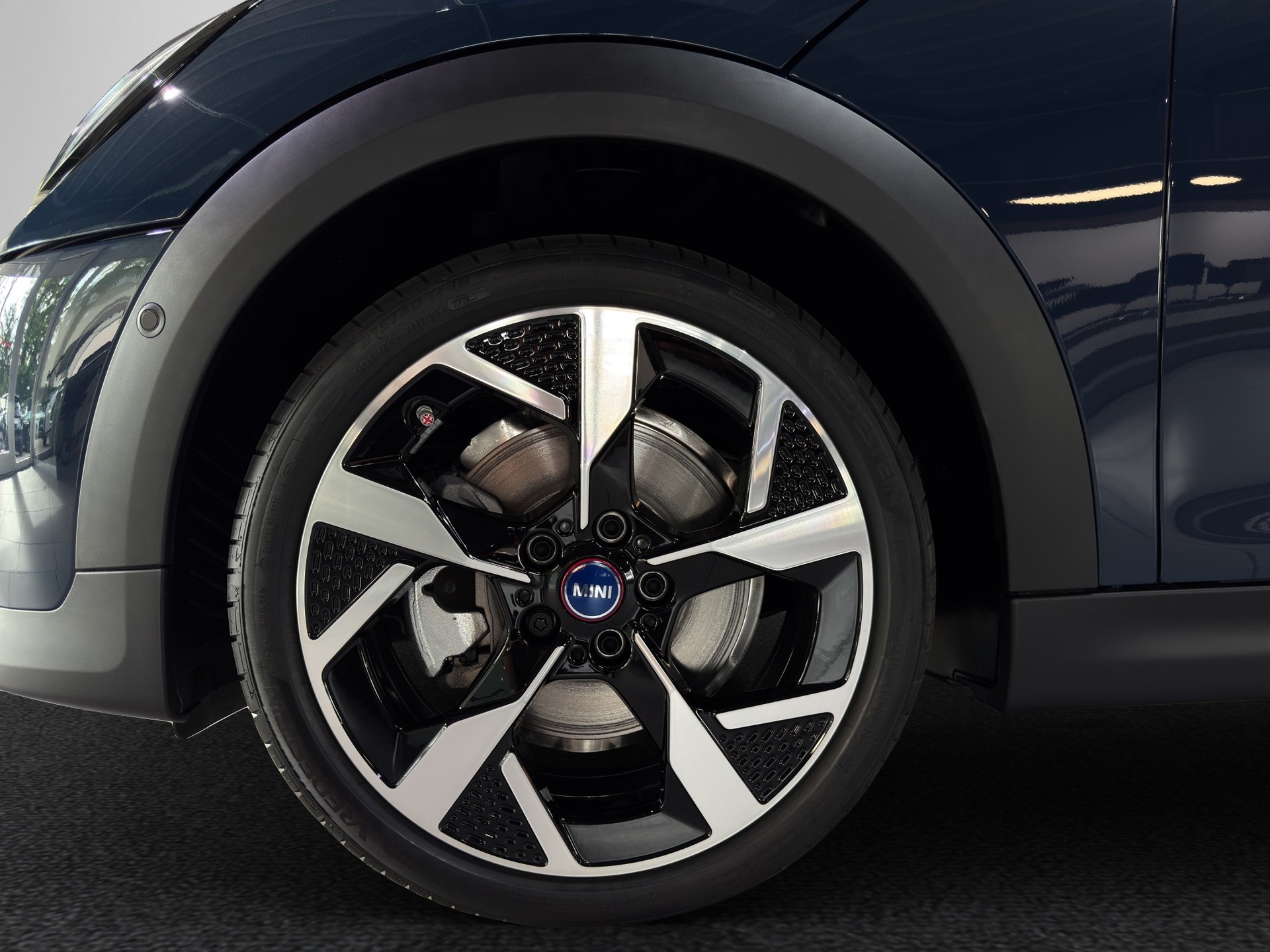 MINI Cooper S "Oxford Edition"-image-9