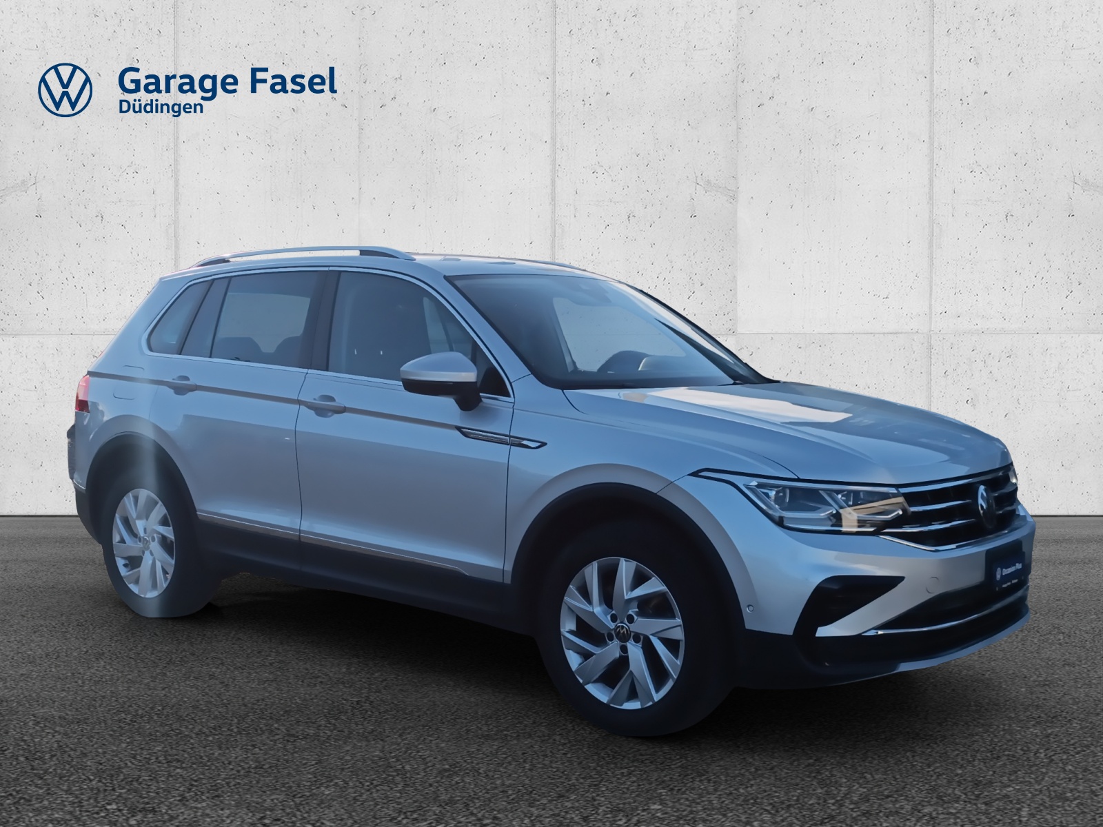 VW Tiguan 2.0 TDI SCR Elegance 4Motion DSG-image-6