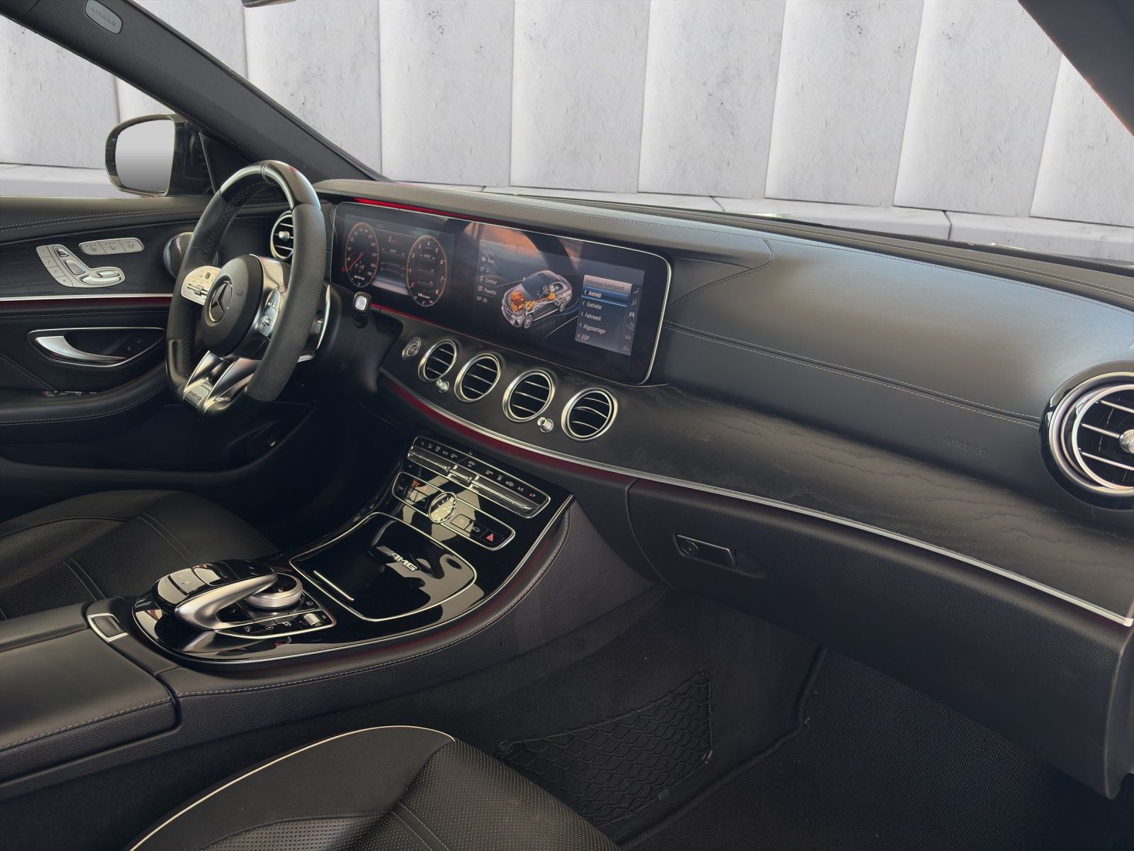 MERCEDES-BENZ E 63 AMG S 4Matic Speedshift MCT-image-16