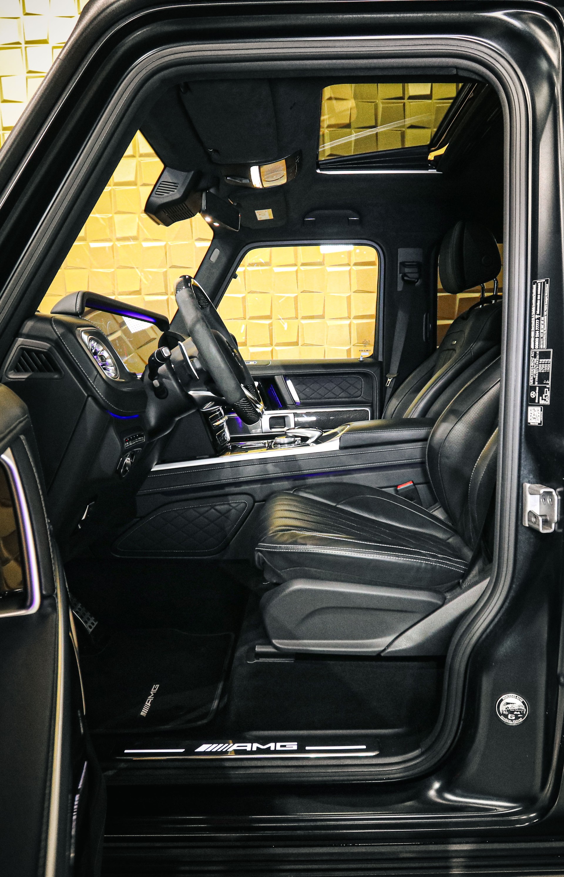 MERCEDES-BENZ G 63 AMG 4x4 Speedshift Plus G-Tronic-image-13