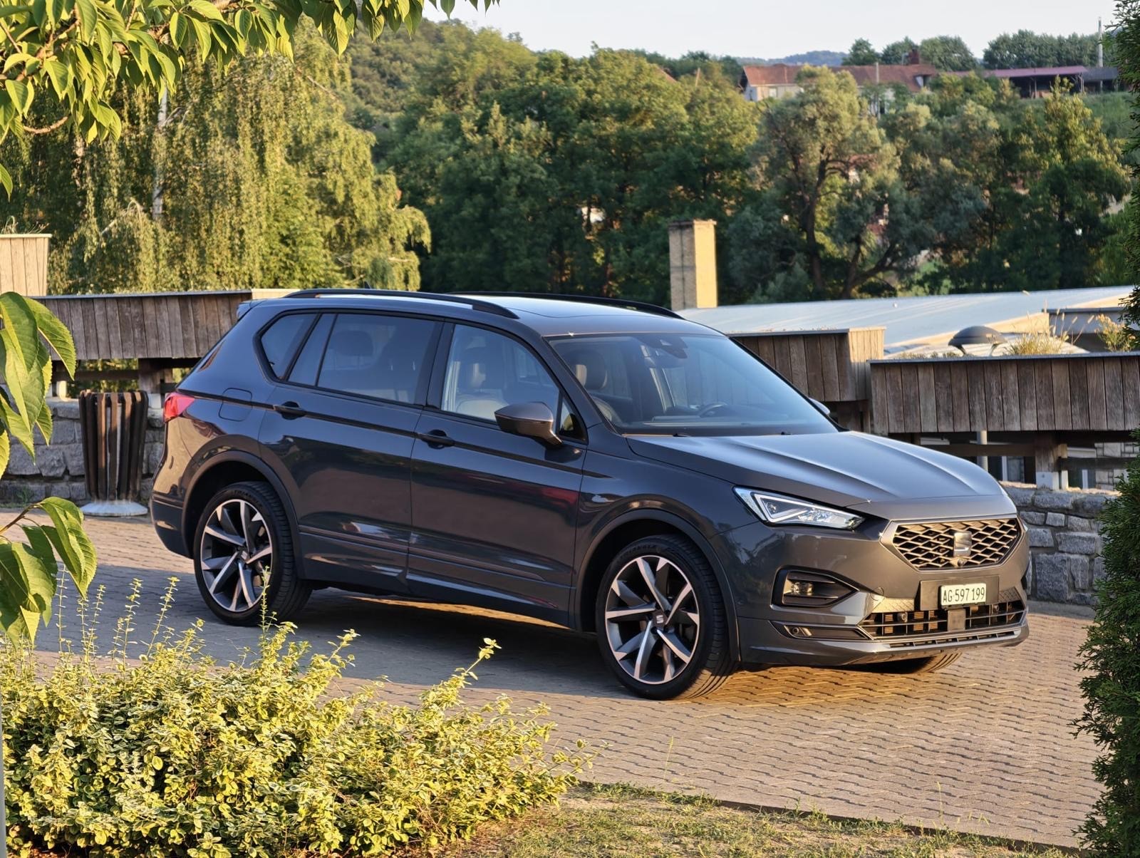 SEAT Tarraco 1.4 e-HYBRID DSG Hola FR-image-0