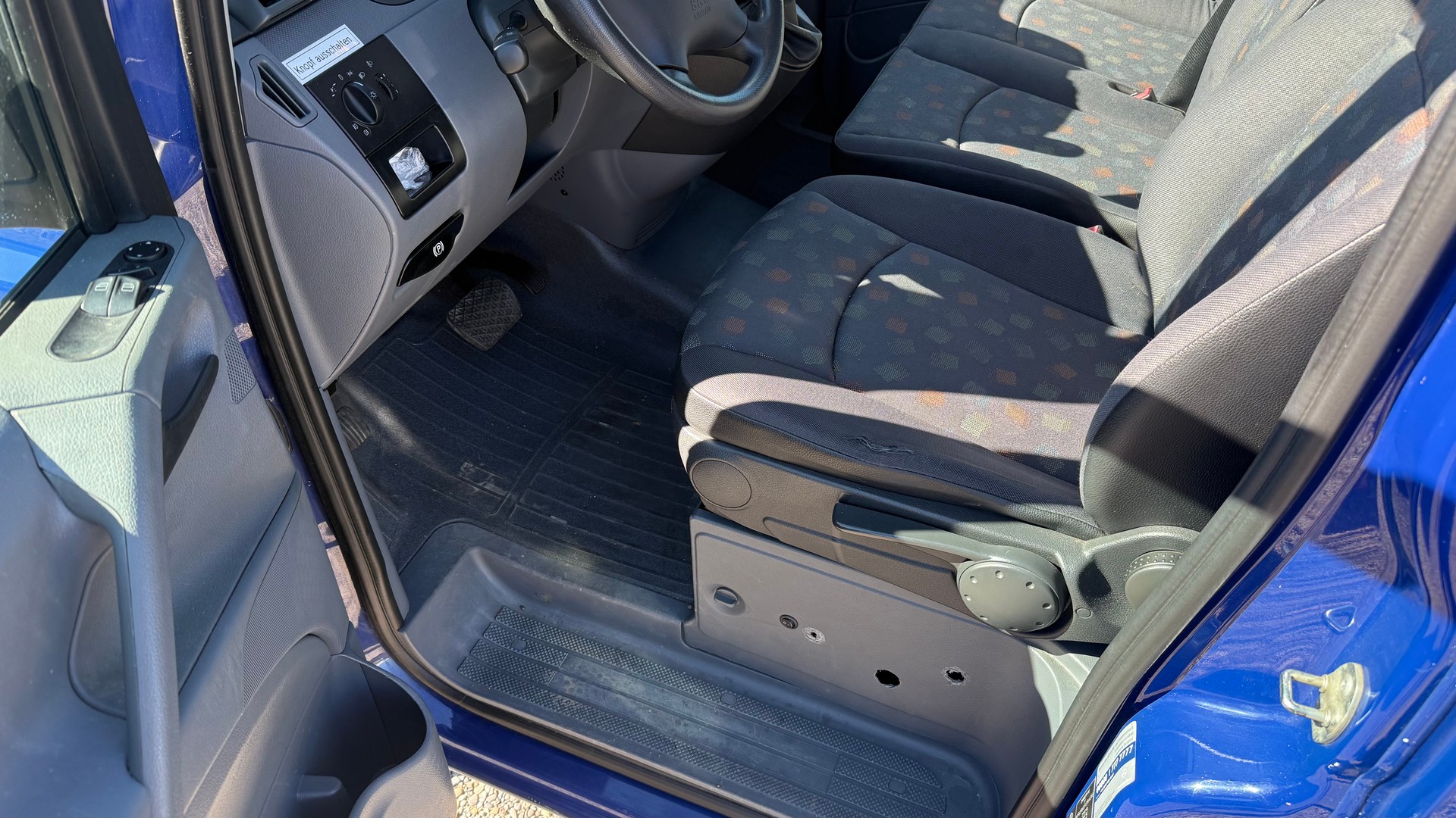 MERCEDES-BENZ Vito 111 CDI L-image-9