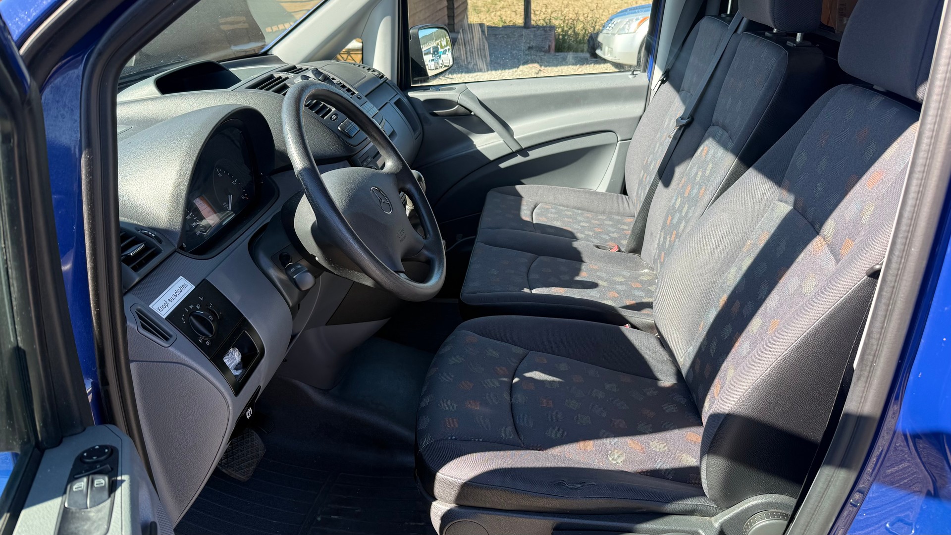 MERCEDES-BENZ Vito 111 CDI L-image-8