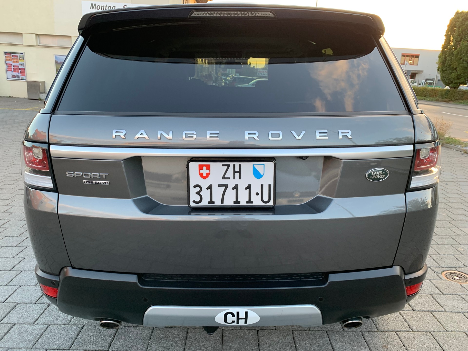 LAND ROVER Range Rover Sport 3.0 SDV6 HSE Automatic-image-5