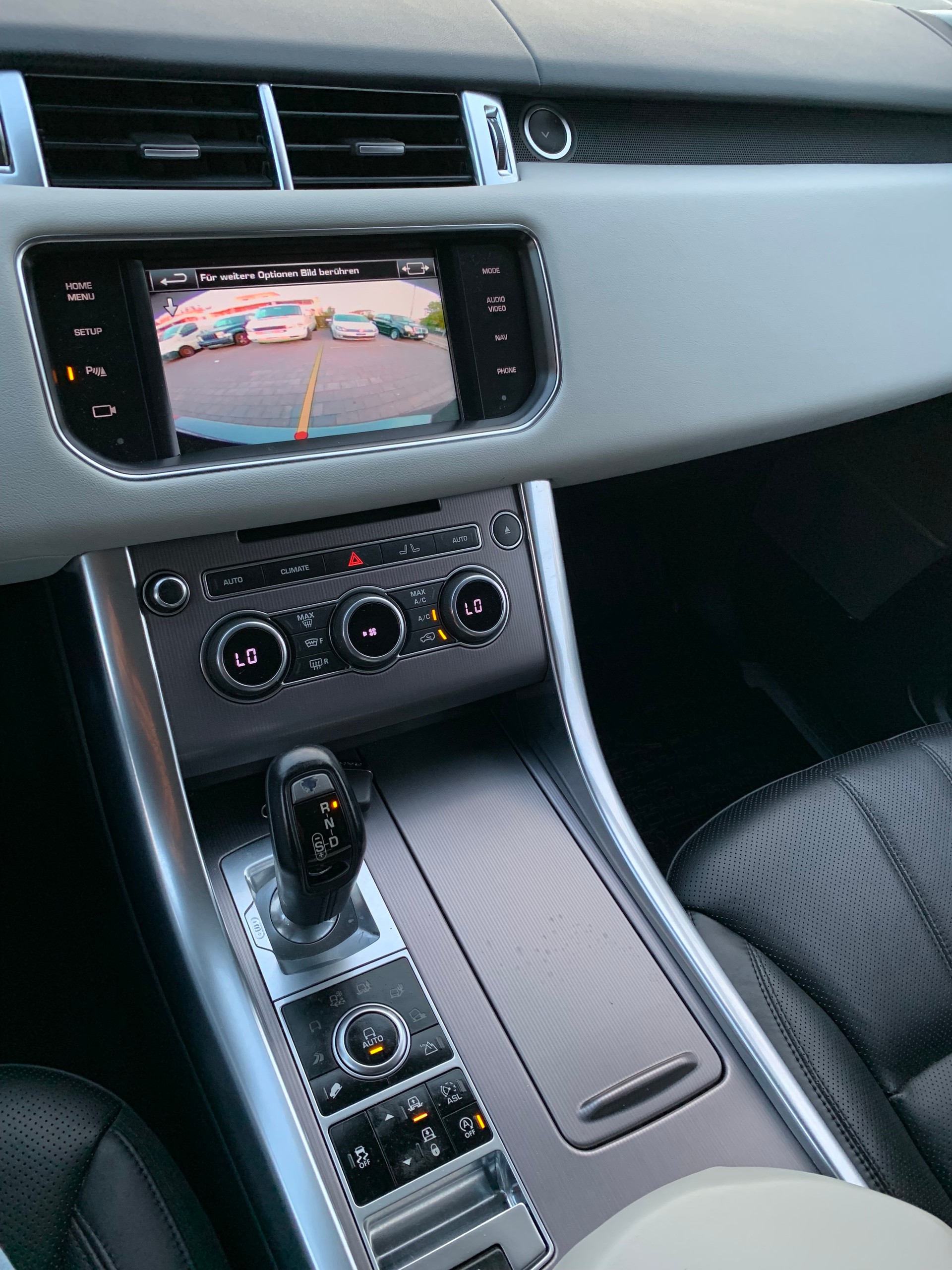 LAND ROVER Range Rover Sport 3.0 SDV6 HSE Automatic-image-11