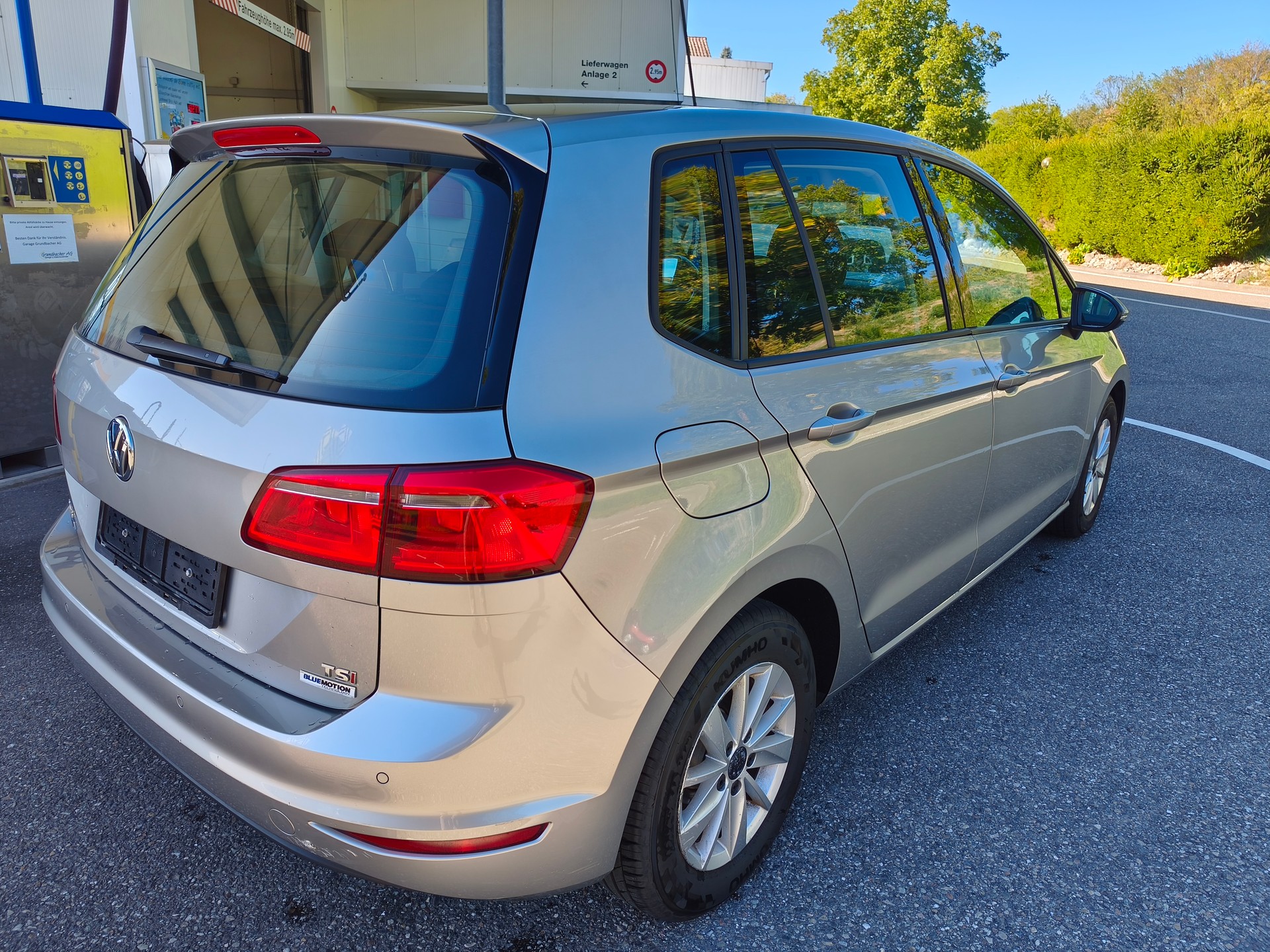 VW Golf Sportsvan 1.4 TSI Comfortline-image-3