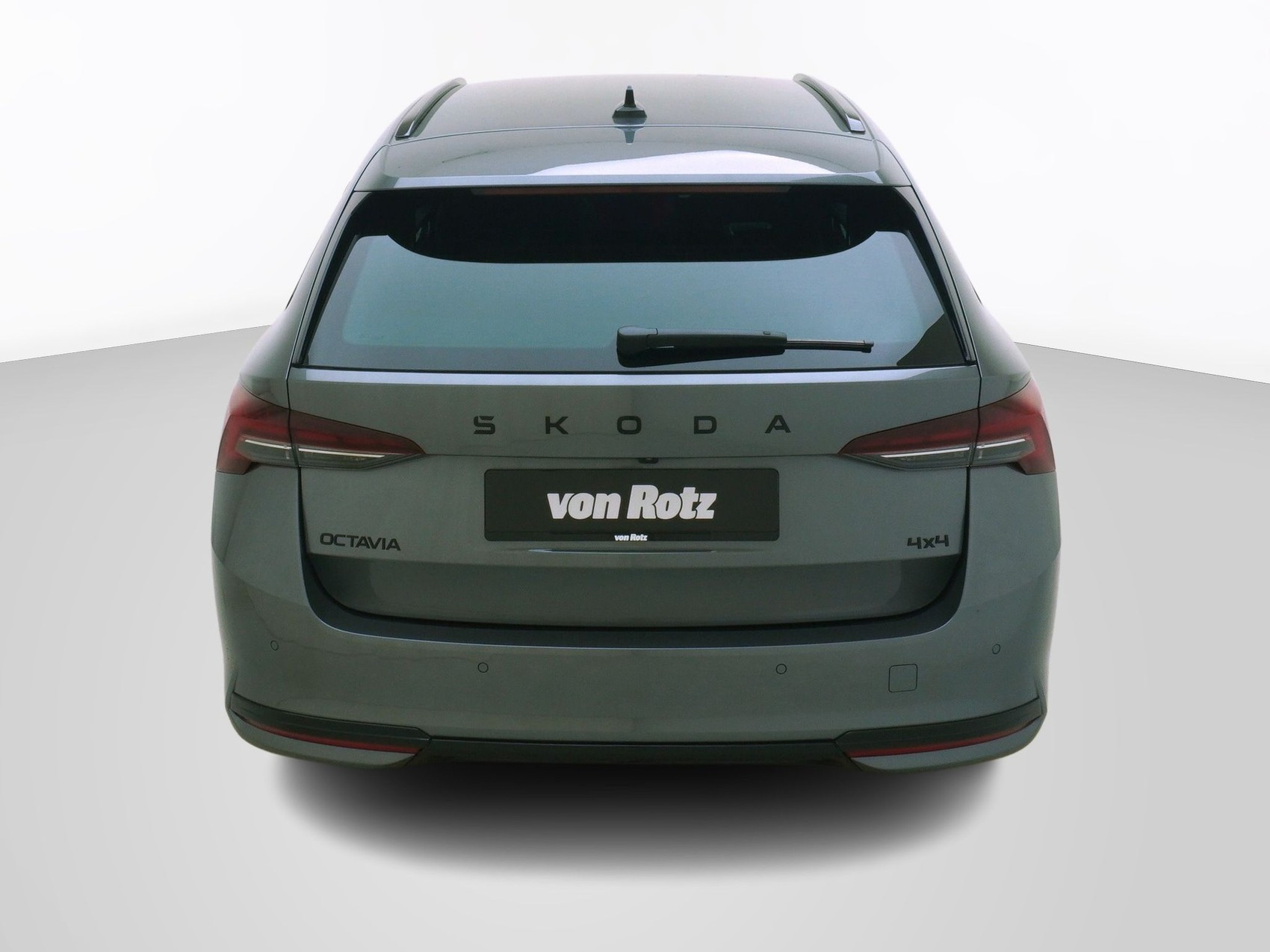 SKODA Octavia 2.0 TSI SportLine 4x4 DSG-image-2