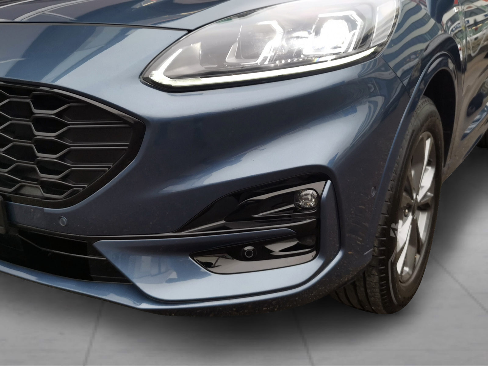 FORD Kuga 2.5 Hybrid ST-Line X 4x4-image-13