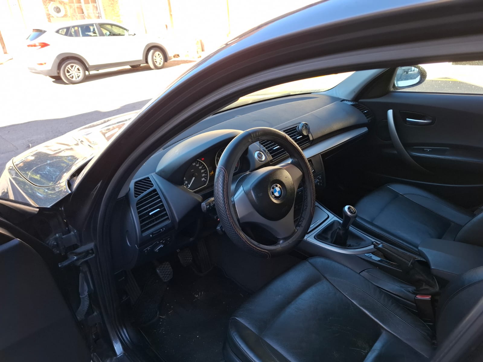 BMW 116i-image-5
