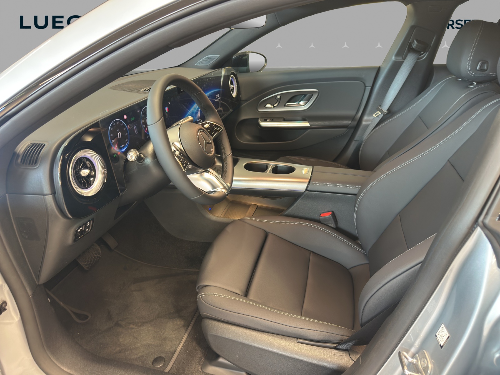 MERCEDES-BENZ CLA Shooting Brake 350 4Matic 85 kWh EQ-image-7