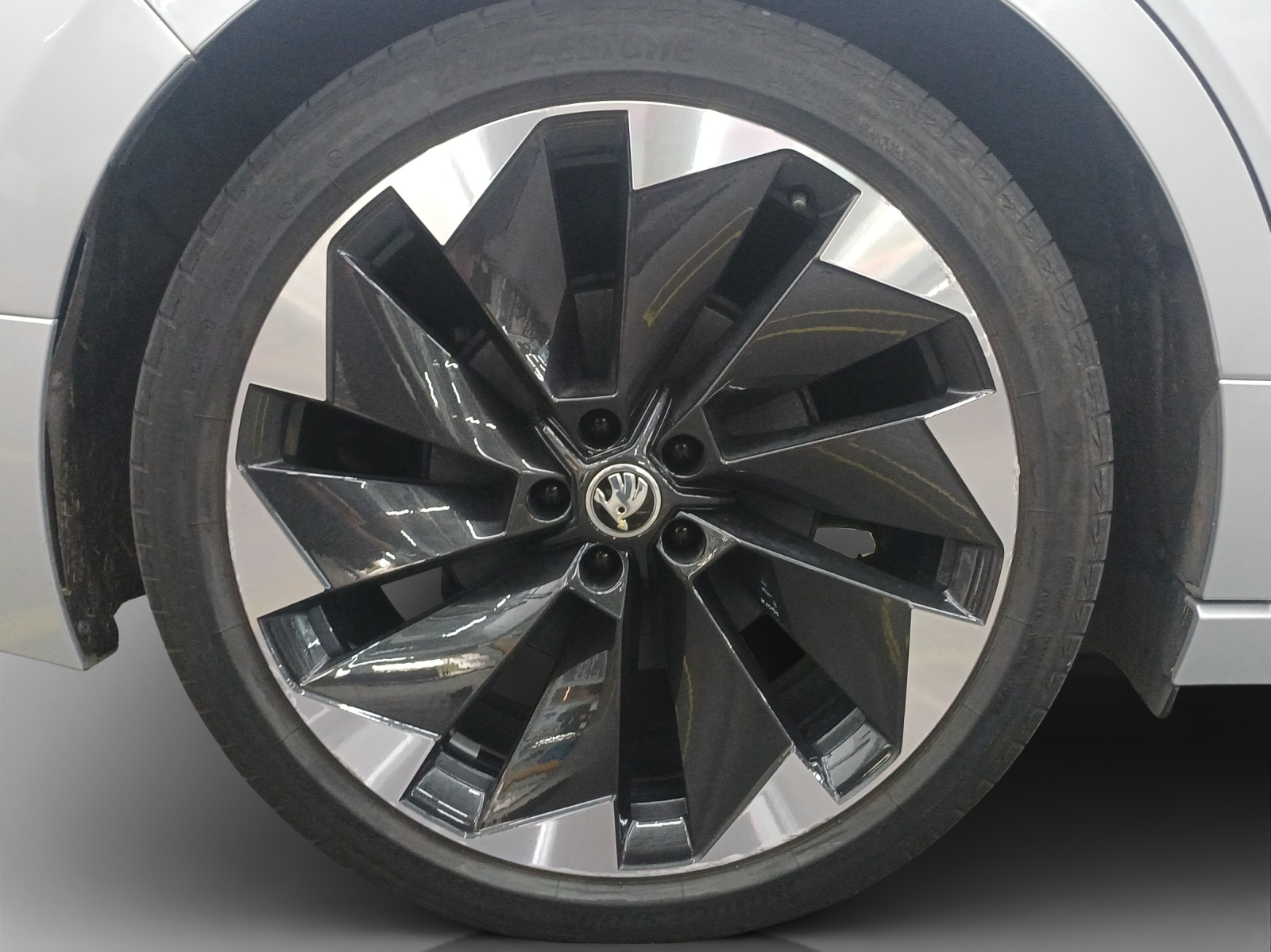 SKODA Enyaq iV 80x SportLine-image-16