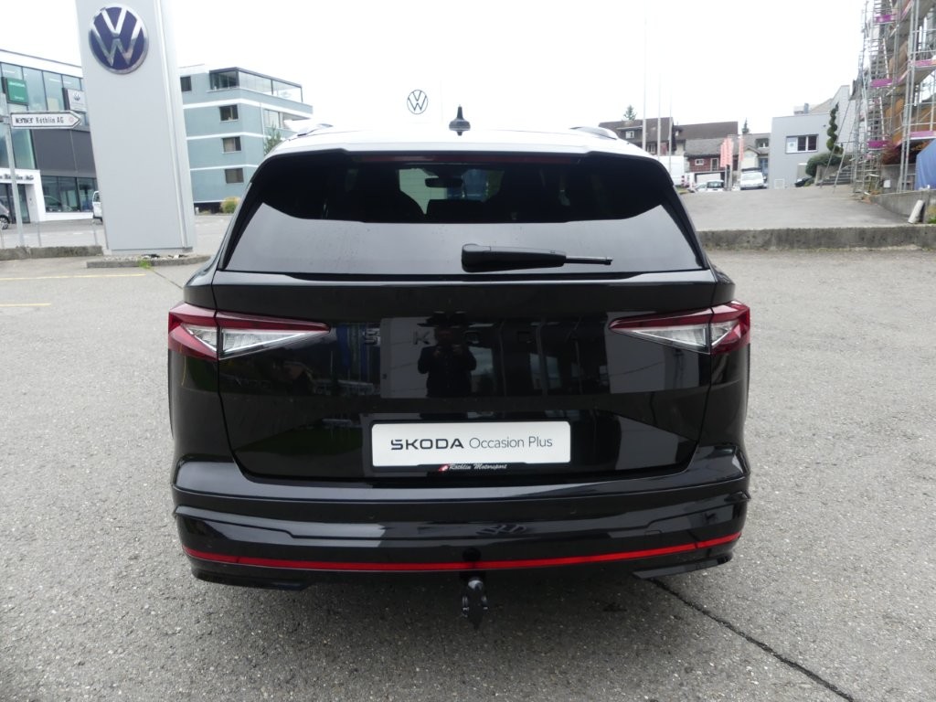 SKODA Enyaq 4x4 RS-image-2