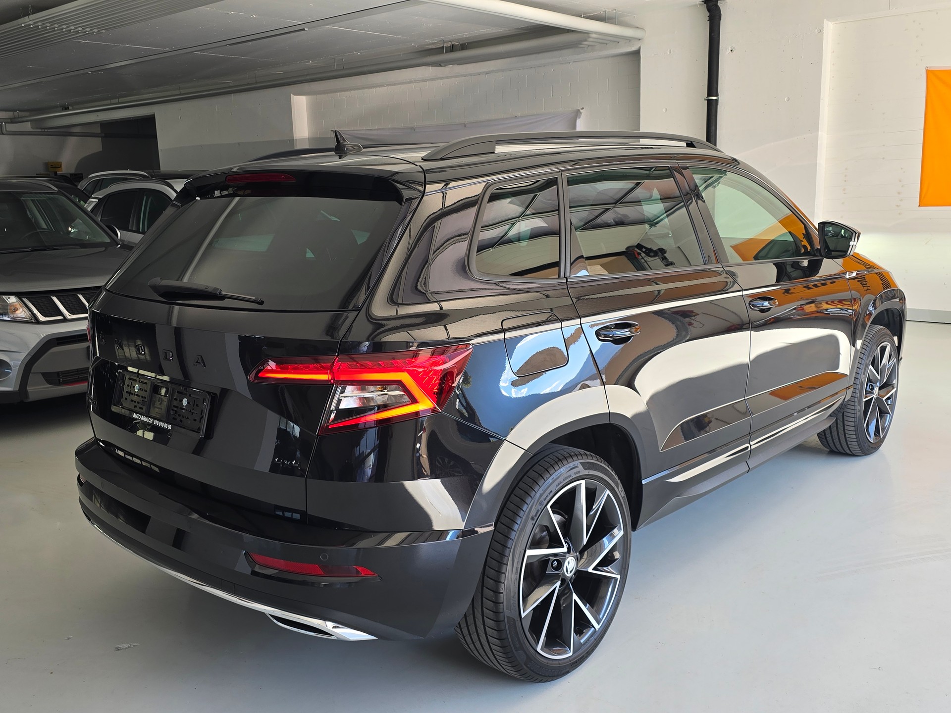 SKODA Karoq 2.0 TSI SportLine 4x4 DSG-image-3