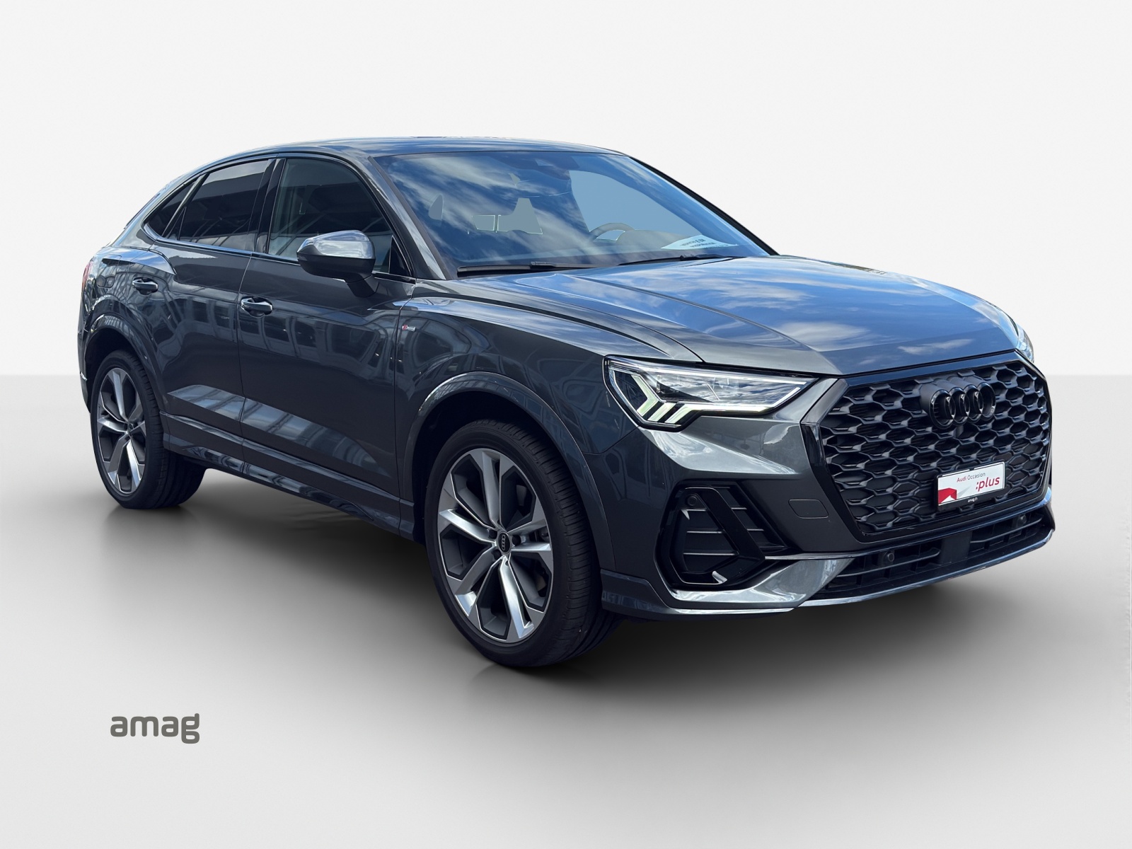 AUDI Q3 Sportback 35 TFSI S line Attraction S-tronic-image-5
