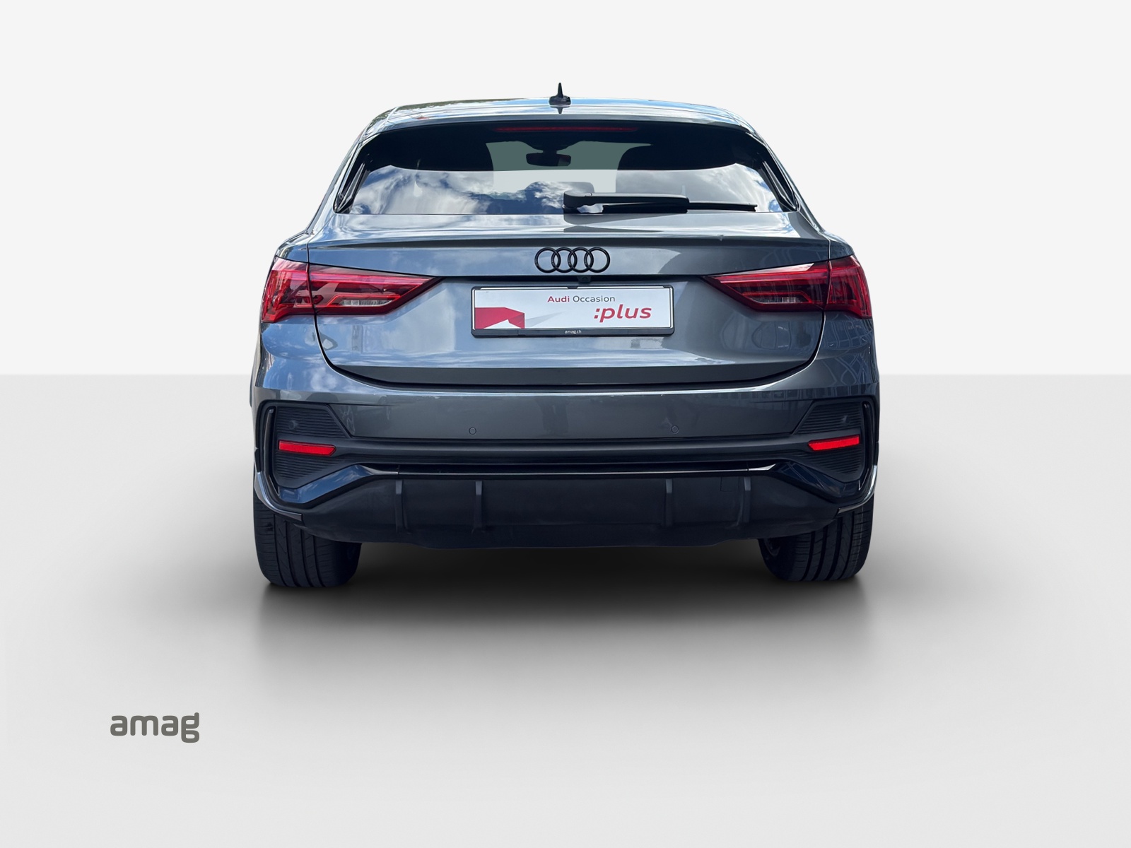 AUDI Q3 Sportback 35 TFSI S line Attraction S-tronic-image-3